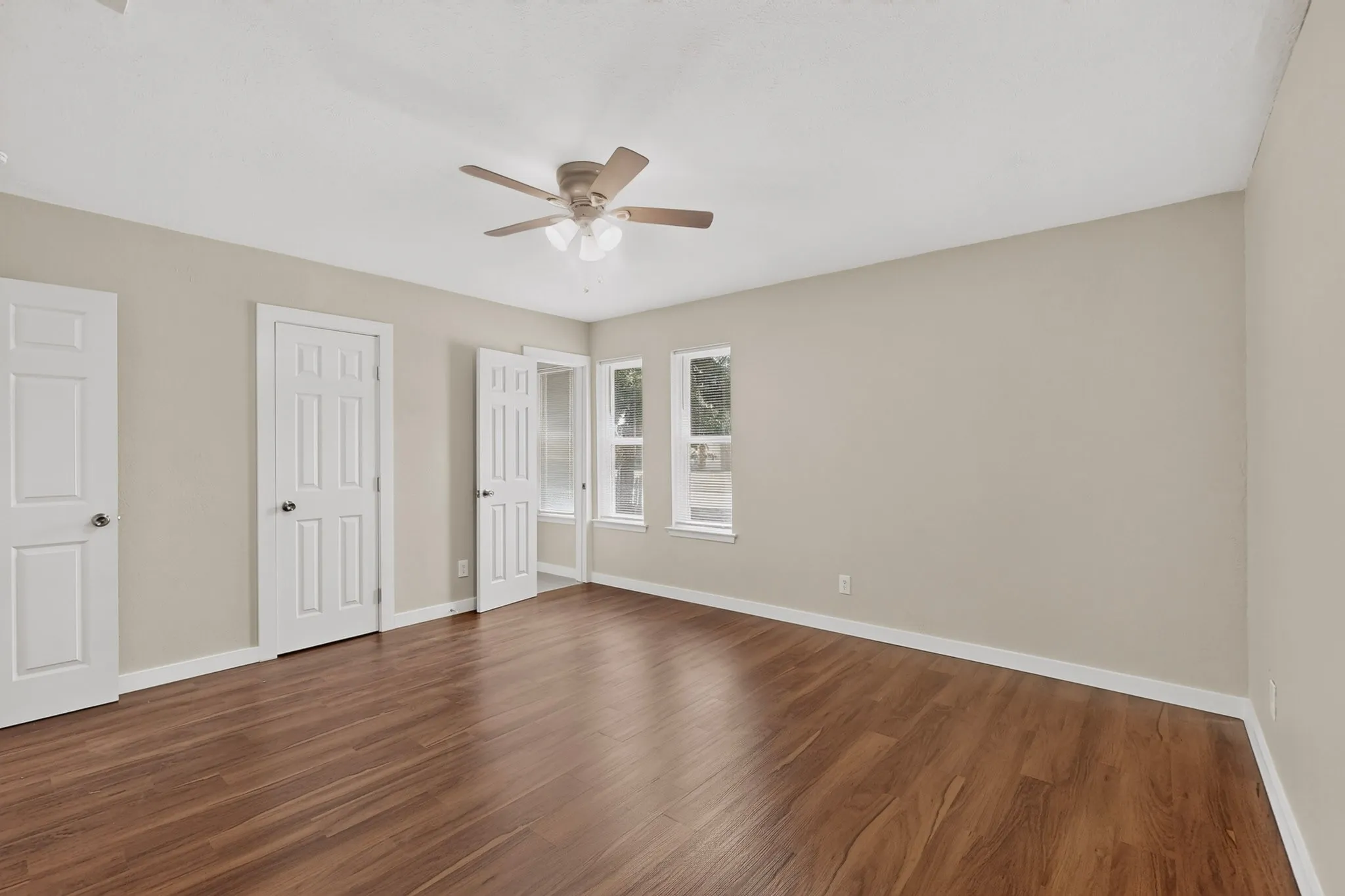 Single Family Residence For Rent in Collin County , 1717 Japonica Lane, Plano, Texas 75074, 3 Bedroom, 2 Bathroom, 1 Garage spaces, 1,384 Sqft, built in 1969, mls#21352157, Real Estate Agent in Plano, Homes For Rent in Collin county, Homes For Rent in Plano, Realtor in Plano Texas, Real Estate Brokerage Independent Realty Texas, Luminita Cordes Realtor
