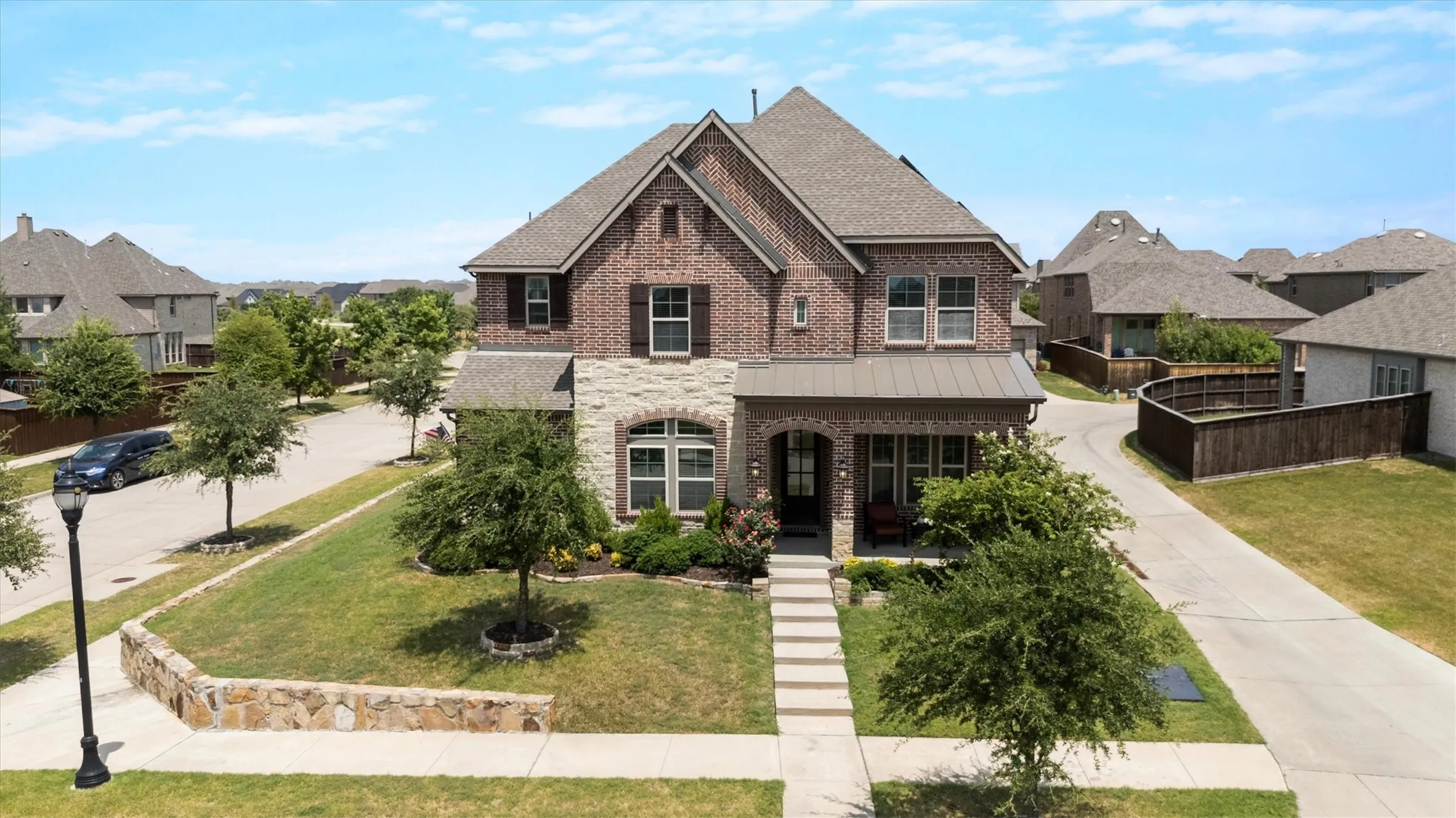 Single Family Residence For Sale in Collin County , 12110 Curry Creek Drive, Frisco, Texas 75035, 5 Bedroom, 4 Bathroom, 2 Garage spaces, 3,621 Sqft, built in 2019, mls#21353165, Real Estate Agent in Frisco, Homes For Sale in Collin county, Homes For Sale in Frisco, Realtor in Frisco Texas, Real Estate Brokerage Independent Realty Texas, Luminita Cordes Realtor