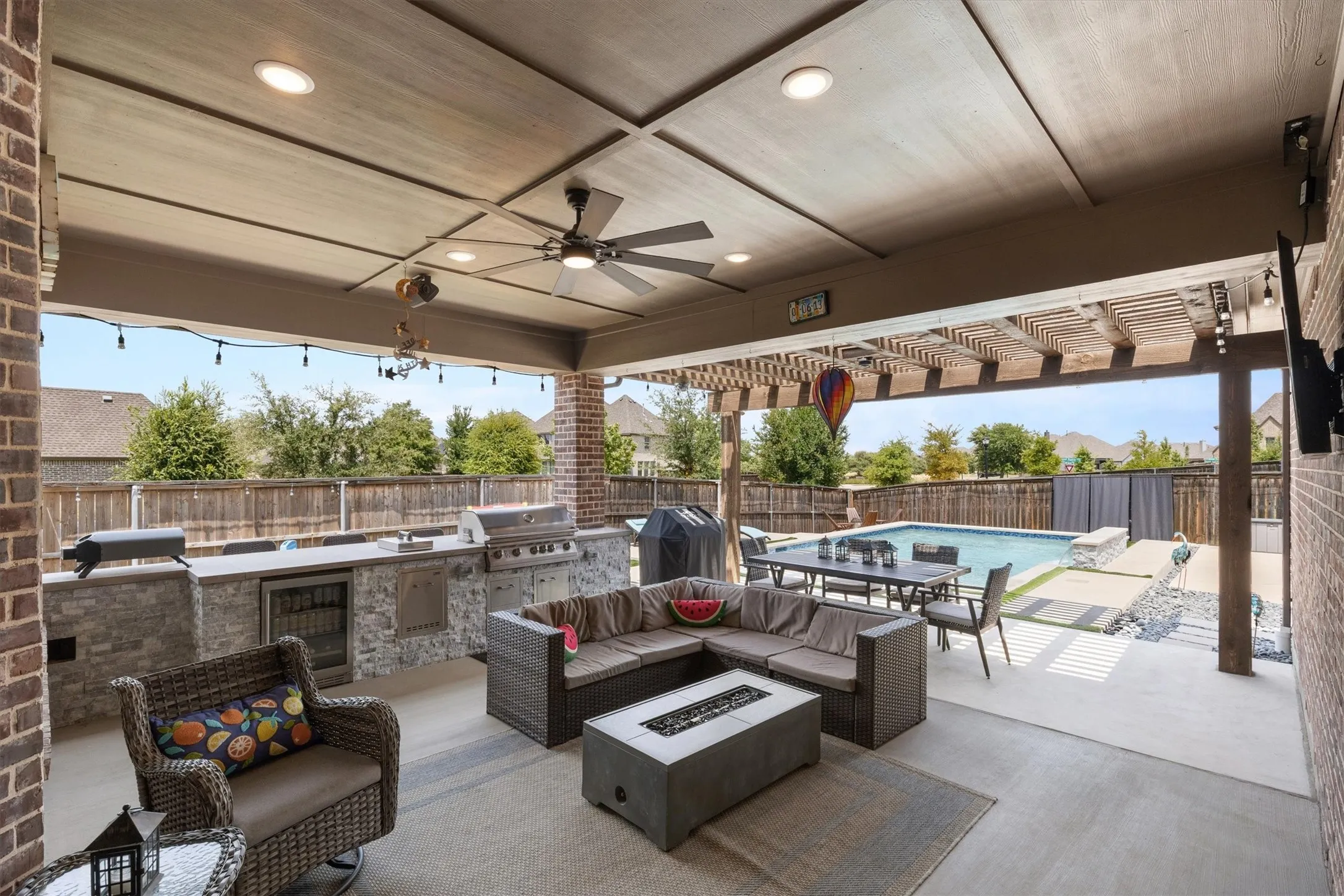 Single Family Residence For Sale in Collin County , 12110 Curry Creek Drive, Frisco, Texas 75035, 5 Bedroom, 4 Bathroom, 2 Garage spaces, 3,621 Sqft, built in 2019, mls#21353165, Real Estate Agent in Frisco, Homes For Sale in Collin county, Homes For Sale in Frisco, Realtor in Frisco Texas, Real Estate Brokerage Independent Realty Texas, Luminita Cordes Realtor