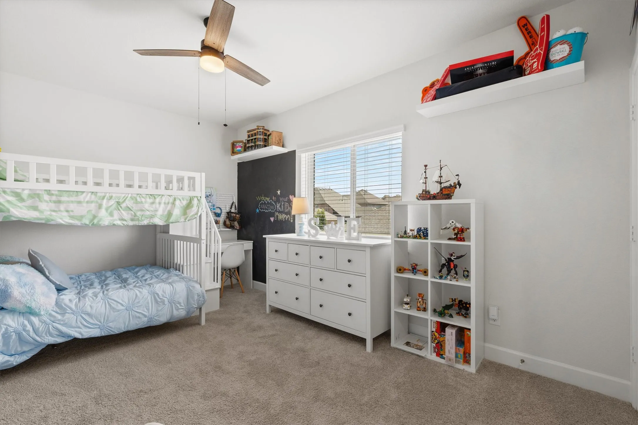 Single Family Residence For Sale in Collin County , 12110 Curry Creek Drive, Frisco, Texas 75035, 5 Bedroom, 4 Bathroom, 2 Garage spaces, 3,621 Sqft, built in 2019, mls#21353165, Real Estate Agent in Frisco, Homes For Sale in Collin county, Homes For Sale in Frisco, Realtor in Frisco Texas, Real Estate Brokerage Independent Realty Texas, Luminita Cordes Realtor