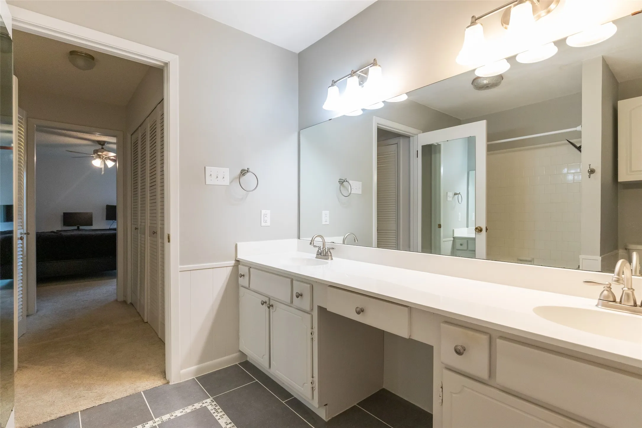 Single Family Residence For Sale in Taylor County , 2802 Barrow Street D3, Abilene, Texas 79605, 3 Bedroom, 3 Bathroom, 2 Garage spaces, 2,351 Sqft, built in 1975, mls#21351286, Real Estate Agent in Abilene, Homes For Sale in Taylor county, Homes For Sale in Abilene, Realtor in Abilene Texas, Real Estate Brokerage Independent Realty Texas, Luminita Cordes Realtor