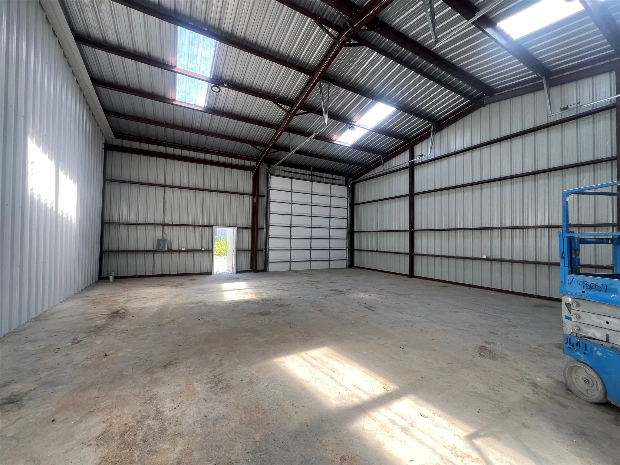 Warehouse For Rent in Ellis County , 3537 S Highway 287, Waxahachie, Texas 75165, 0, 0, Garage spaces, 0 Sqft, built in 2026, Price $3,000, mls#21352656, Real Estate Agent in Waxahachie, Homes For Rent in Ellis county, Homes For Rent in Waxahachie, Realtor in Waxahachie Texas, Real Estate Brokerage Independent Realty Texas, Luminita Cordes Realtor