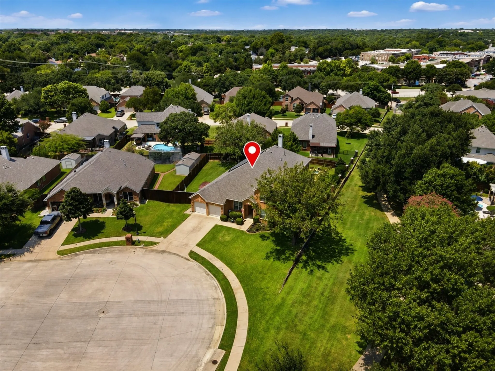 Single Family Residence For Sale in Denton County , 1500 Ash Grove Court, Flower Mound, Texas 75028, 4 Bedrooms, 3 Bathrooms, 3 Garage spaces, 3,083 Sqft, built in 1998, Price $749,989, mls#21352704, Real Estate Agent in Flower Mound, Homes For Sale in Denton county, Homes For Sale in Flower Mound, Realtor in Flower Mound Texas, Real Estate Brokerage Independent Realty Texas, Luminita Cordes Realtor