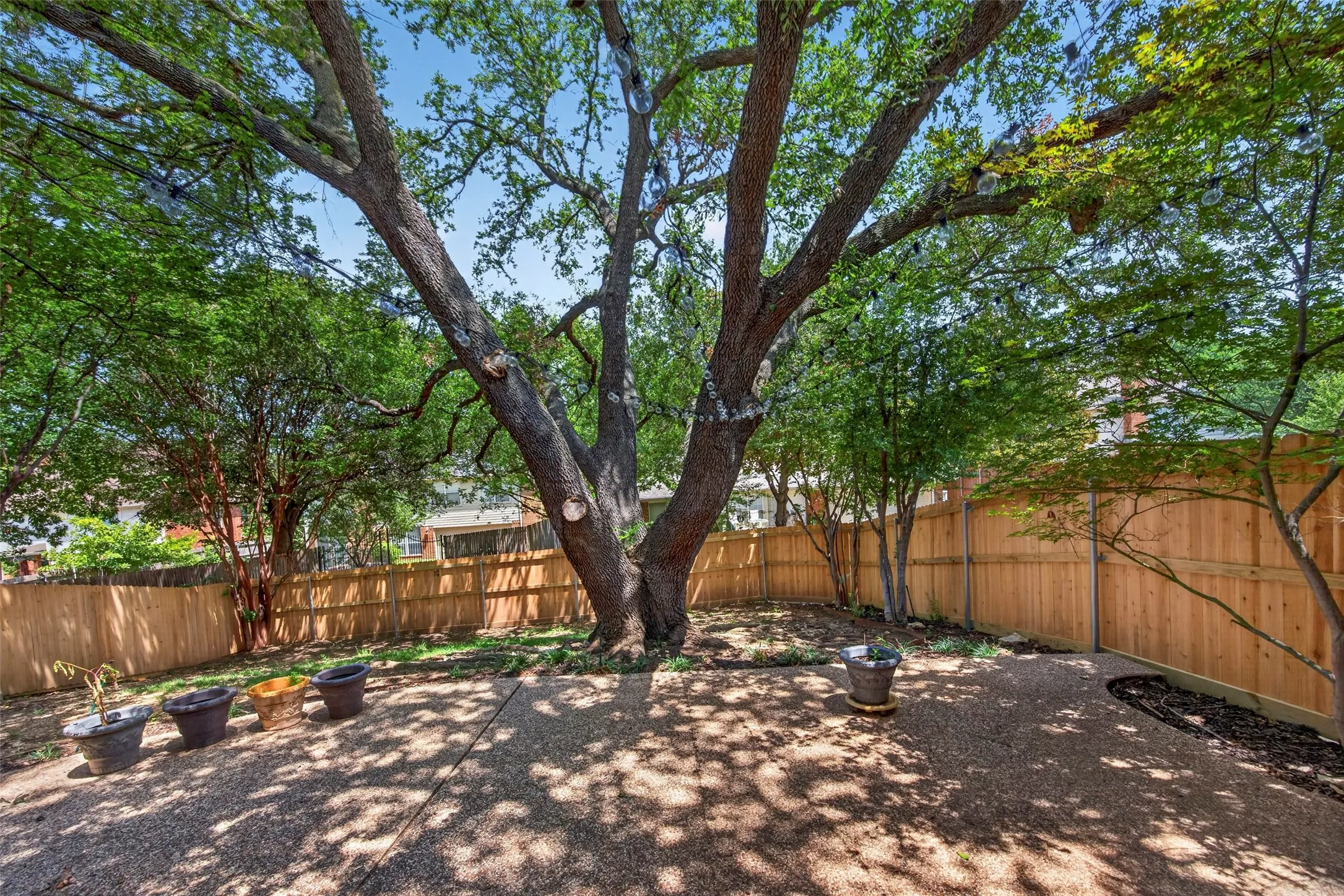 Single Family Residence For Sale in Tarrant County , 5108 Golden Lane, Fort Worth, Texas 76123, 4 Bedroom, 4 Bathroom, 2 Garage spaces, 3,772 Sqft, built in 1990, mls#21351808, Real Estate Agent in Fort Worth, Homes For Sale in Tarrant county, Homes For Sale in Fort Worth, Realtor in Fort Worth Texas, Real Estate Brokerage Independent Realty Texas, Luminita Cordes Realtor