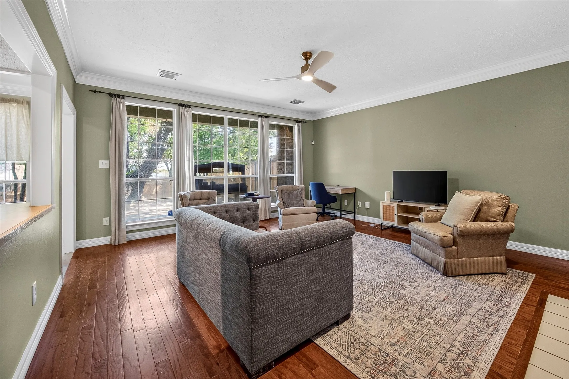 Single Family Residence For Sale in Tarrant County , 5108 Golden Lane, Fort Worth, Texas 76123, 4 Bedroom, 4 Bathroom, 2 Garage spaces, 3,772 Sqft, built in 1990, mls#21351808, Real Estate Agent in Fort Worth, Homes For Sale in Tarrant county, Homes For Sale in Fort Worth, Realtor in Fort Worth Texas, Real Estate Brokerage Independent Realty Texas, Luminita Cordes Realtor