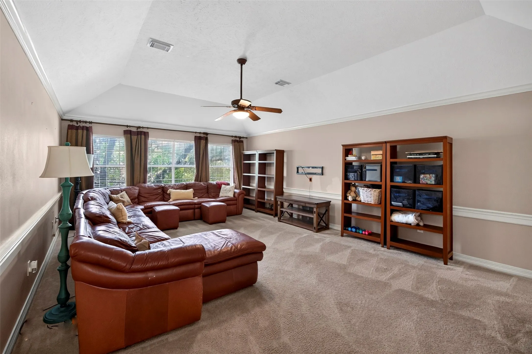 Single Family Residence For Sale in Tarrant County , 5108 Golden Lane, Fort Worth, Texas 76123, 4 Bedroom, 4 Bathroom, 2 Garage spaces, 3,772 Sqft, built in 1990, mls#21351808, Real Estate Agent in Fort Worth, Homes For Sale in Tarrant county, Homes For Sale in Fort Worth, Realtor in Fort Worth Texas, Real Estate Brokerage Independent Realty Texas, Luminita Cordes Realtor