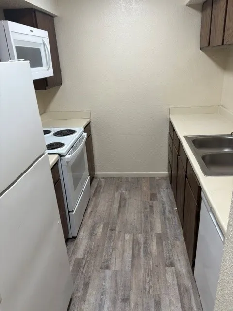 Condominium For Rent in Dallas County , 12480 ABRAMS Road 102, Dallas, Texas 75243, 1 Bedroom, 1 Bathroom, Garage spaces, 689 Sqft, built in 1982, mls#21353531, Real Estate Agent in Dallas, Homes For Rent in Dallas county, Homes For Rent in Dallas, Realtor in Dallas Texas, Real Estate Brokerage Independent Realty Texas, Luminita Cordes Realtor