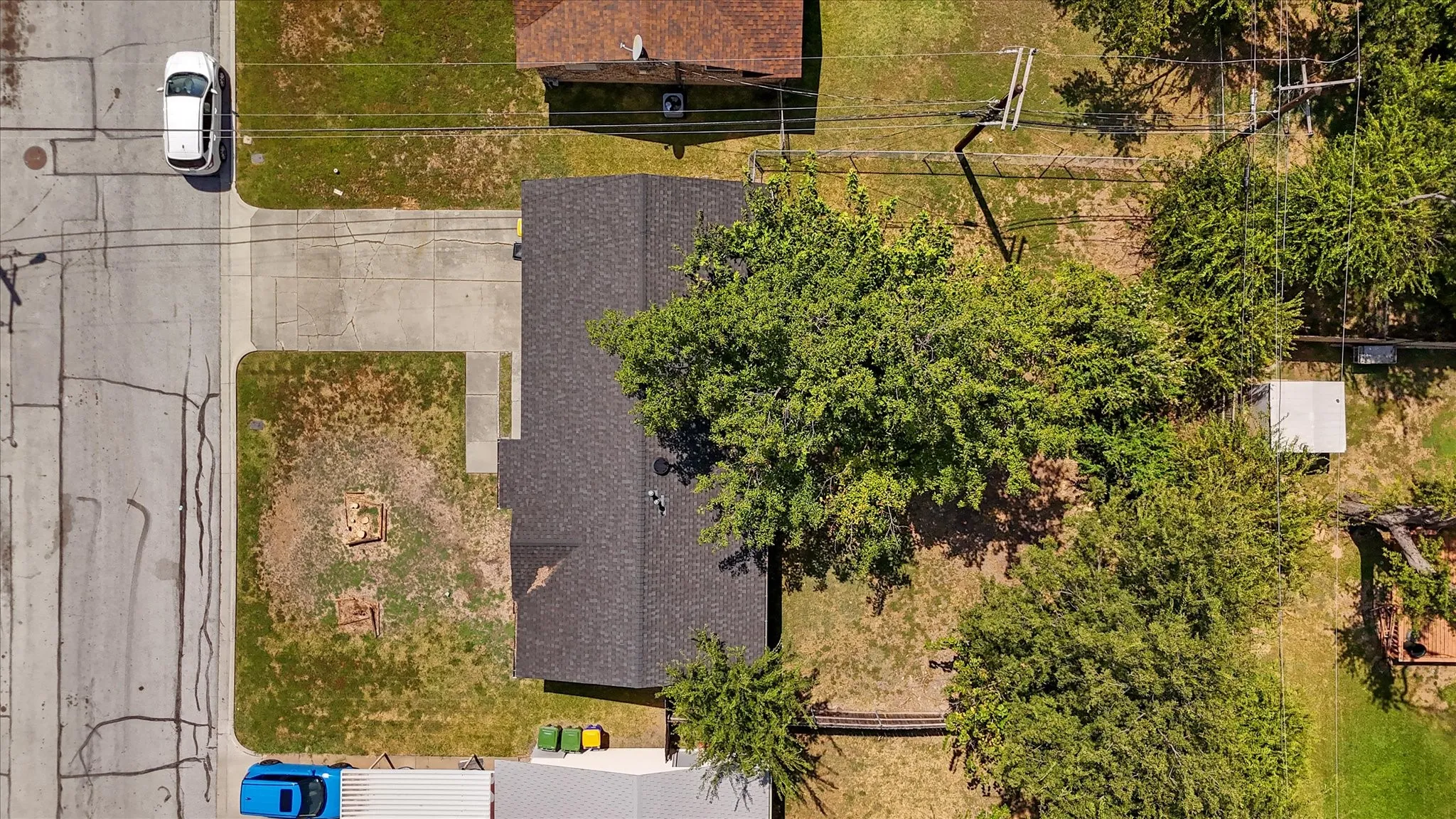 Single Family Residence For Sale in Tarrant County , 5733 Hanson Drive, Watauga, Texas 76148, 3 Bedroom, 2 Bathroom, 1 Garage spaces, 1,047 Sqft, built in 1964, mls#21349862, Real Estate Agent in Watauga, Homes For Sale in Tarrant county, Homes For Sale in Watauga, Realtor in Watauga Texas, Real Estate Brokerage Independent Realty Texas, Luminita Cordes Realtor