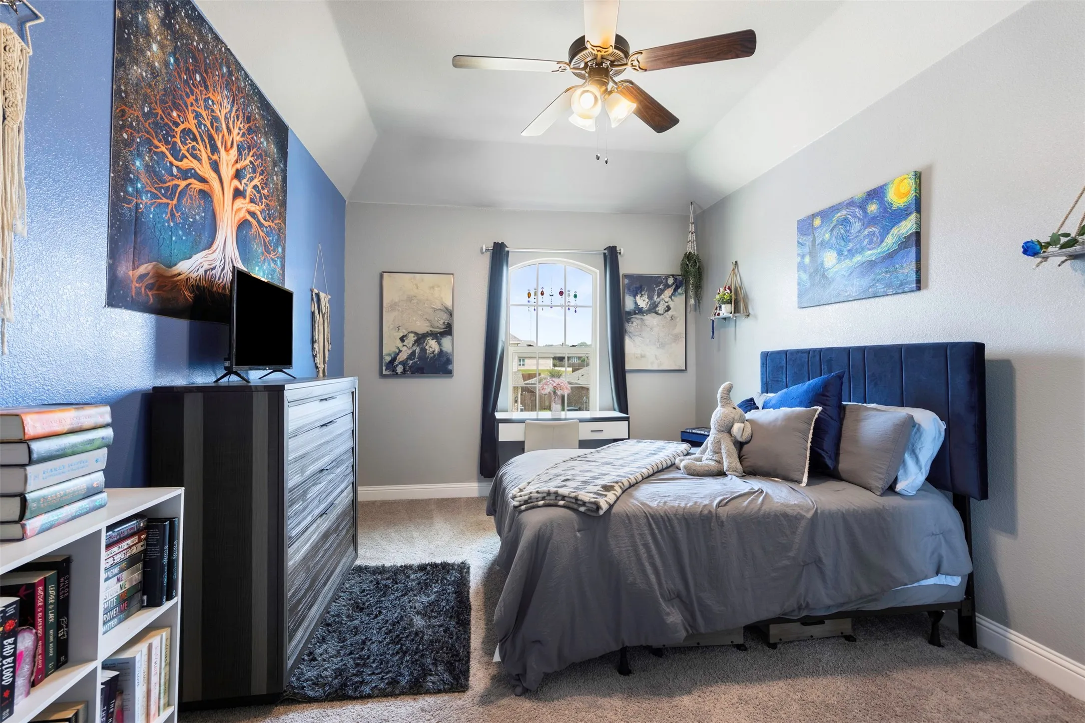 Single Family Residence For Sale in Parker County , 1544 Signature Drive, Weatherford, Texas 76087, 4 Bedroom, 4 Bathroom, 2 Garage spaces, 3,372 Sqft, built in 2017, mls#21353499, Real Estate Agent in Weatherford, Homes For Sale in Parker county, Homes For Sale in Weatherford, Realtor in Weatherford Texas, Real Estate Brokerage Independent Realty Texas, Luminita Cordes Realtor