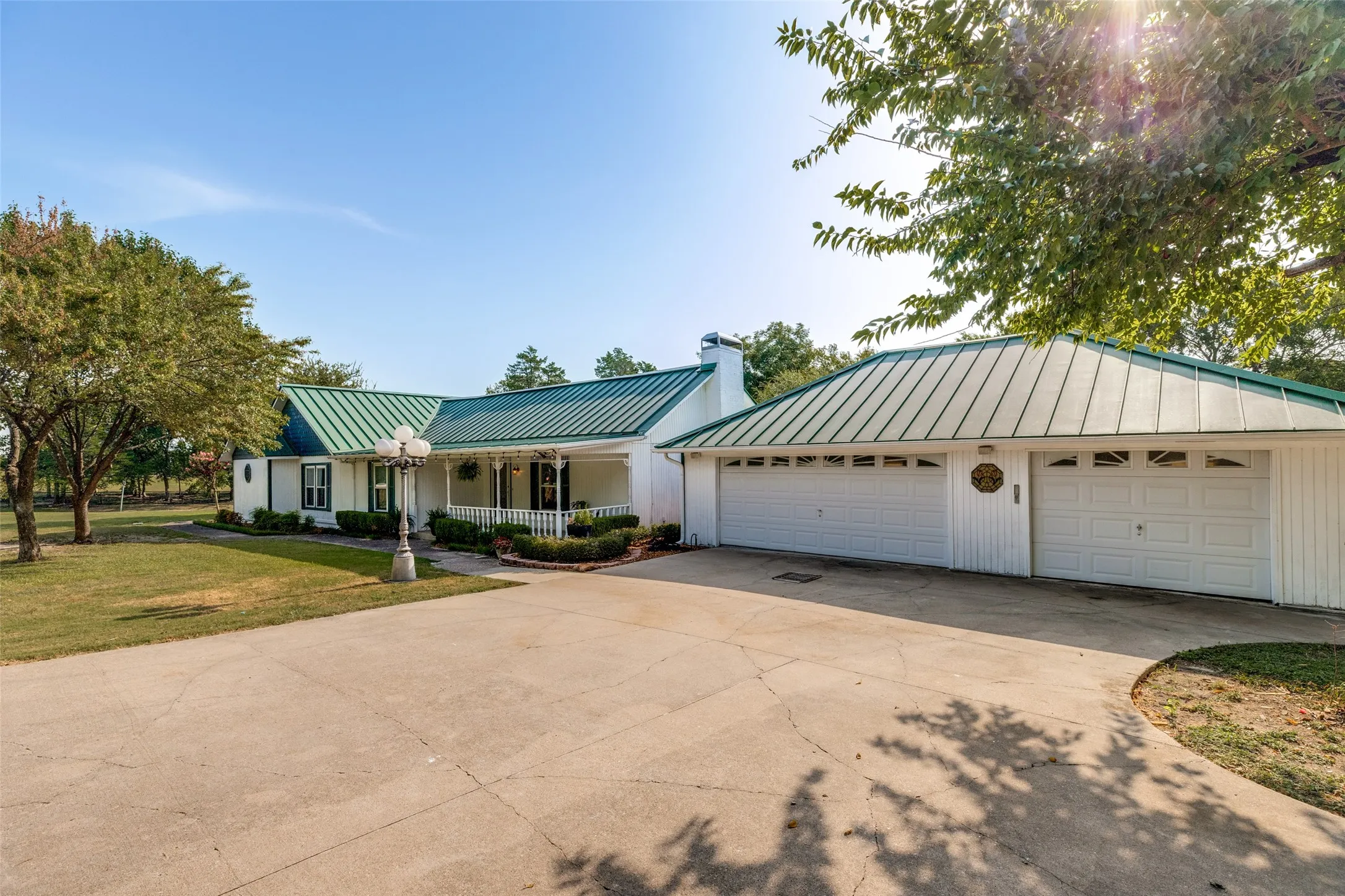 Single Family Residence For Rent