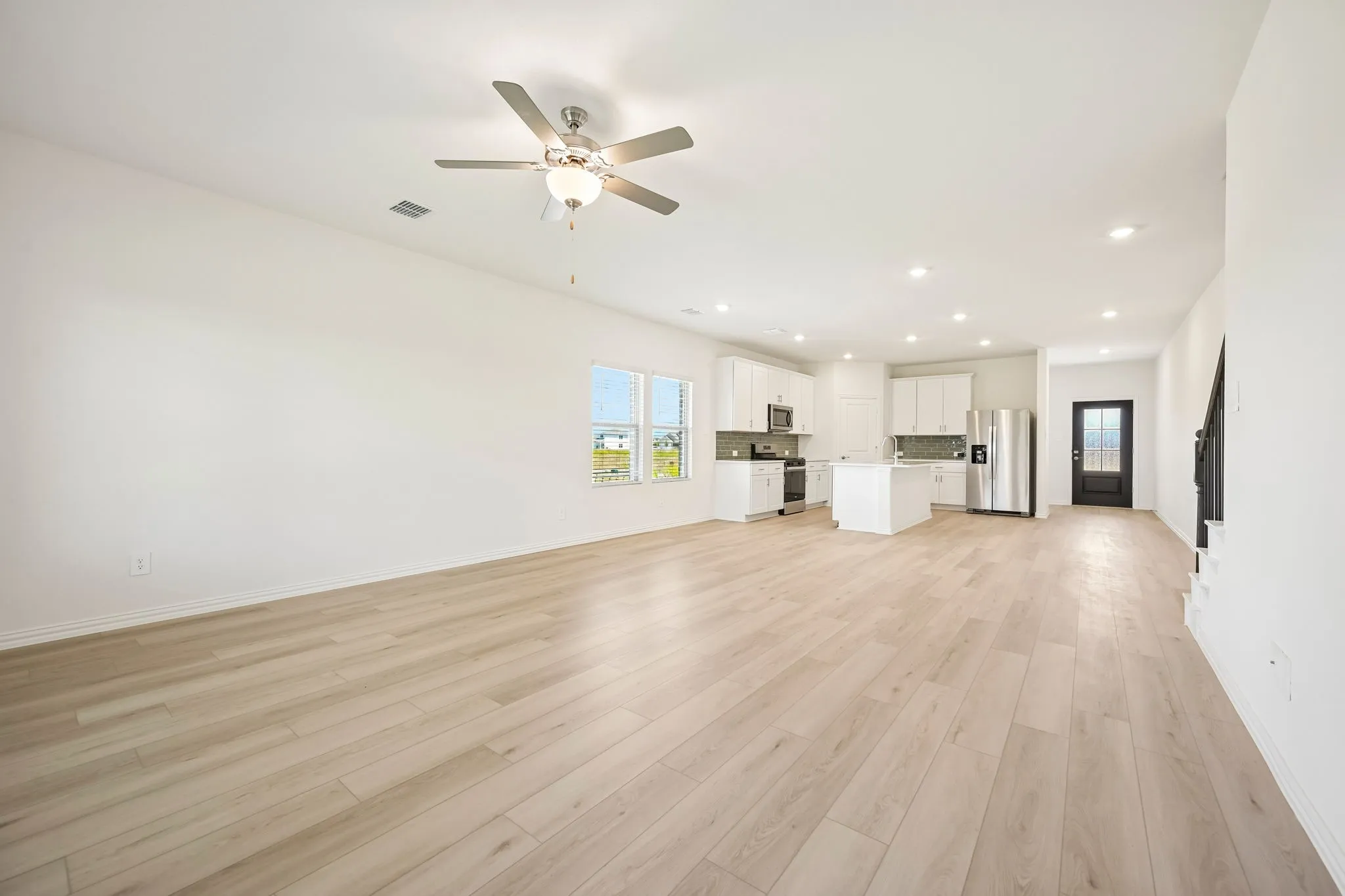 Photo is not of the actual home, but is an inspirational photo of builder’s model home and may depict options, furnishings, and/or decorator features that are not included.