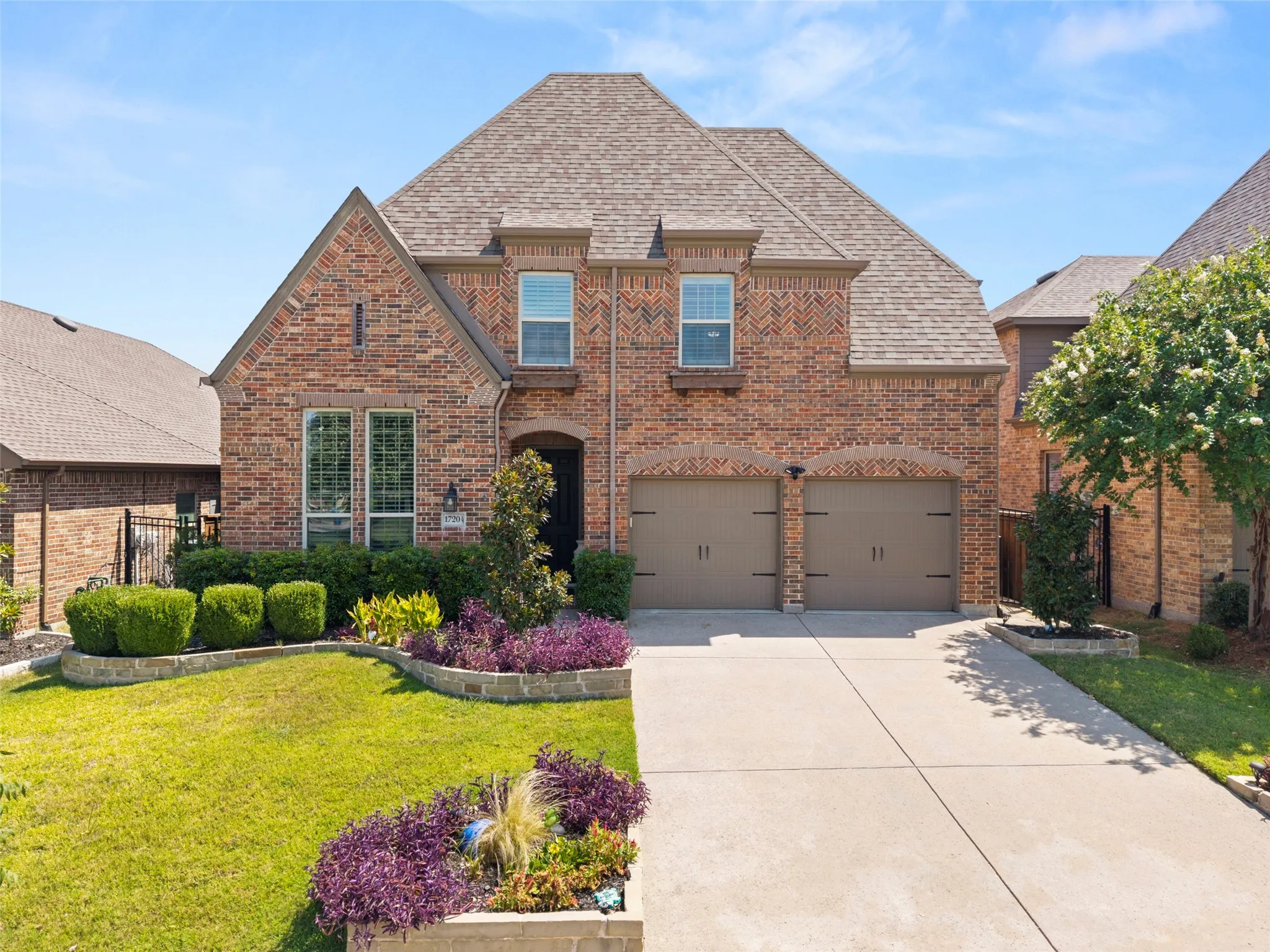 Single Family Residence For Sale in Collin County , 1720 Fountain Vista View, Wylie, Texas 75098, 4 Bedroom, 3 Bathroom, 2 Garage spaces, 3,446 Sqft, built in 2016, mls#21351948, Real Estate Agent in Wylie, Homes For Sale in Collin county, Homes For Sale in Wylie, Realtor in Wylie Texas, Real Estate Brokerage Independent Realty Texas, Luminita Cordes Realtor