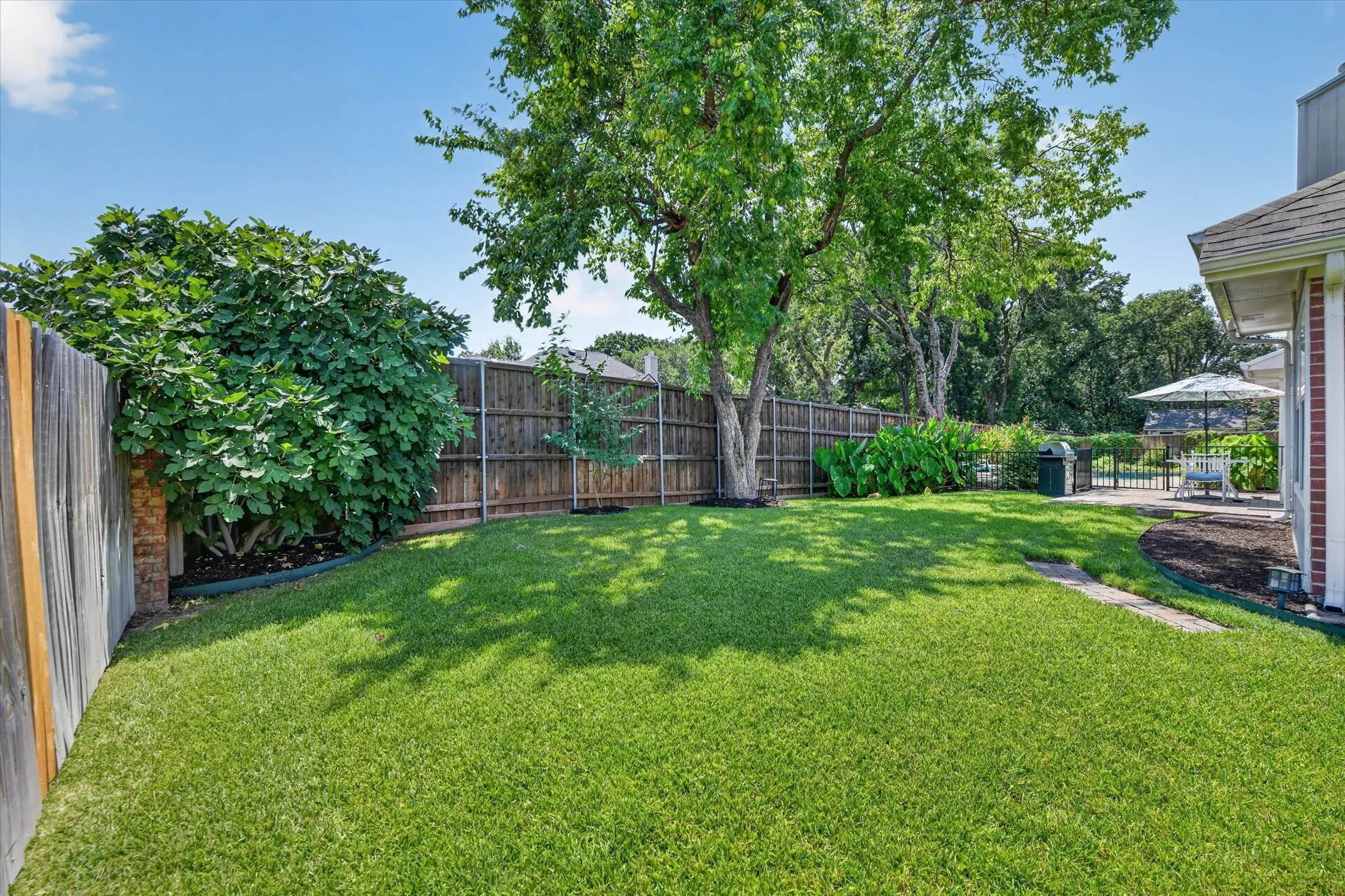 Single Family Residence For Sale in Denton County , 4728 Prescott Drive, Flower Mound, Texas 75028, 4 Bedroom, 2 Bathroom, 2 Garage spaces, 2,034 Sqft, built in 1993, mls#21353079, Real Estate Agent in Flower Mound, Homes For Sale in Denton county, Homes For Sale in Flower Mound, Realtor in Flower Mound Texas, Real Estate Brokerage Independent Realty Texas, Luminita Cordes Realtor