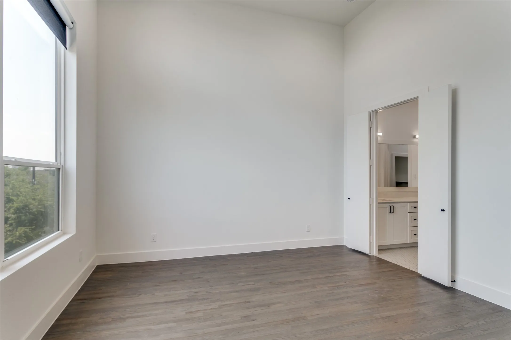 Townhouse For Rent in Dallas County , 4718 Bryan Street 504, Dallas, Texas 75204, 2 Bedroom, 3 Bathroom, 2 Garage spaces, 1,469 Sqft, built in 2024, mls#21353555, Real Estate Agent in Dallas, Homes For Rent in Dallas county, Homes For Rent in Dallas, Realtor in Dallas Texas, Real Estate Brokerage Independent Realty Texas, Luminita Cordes Realtor