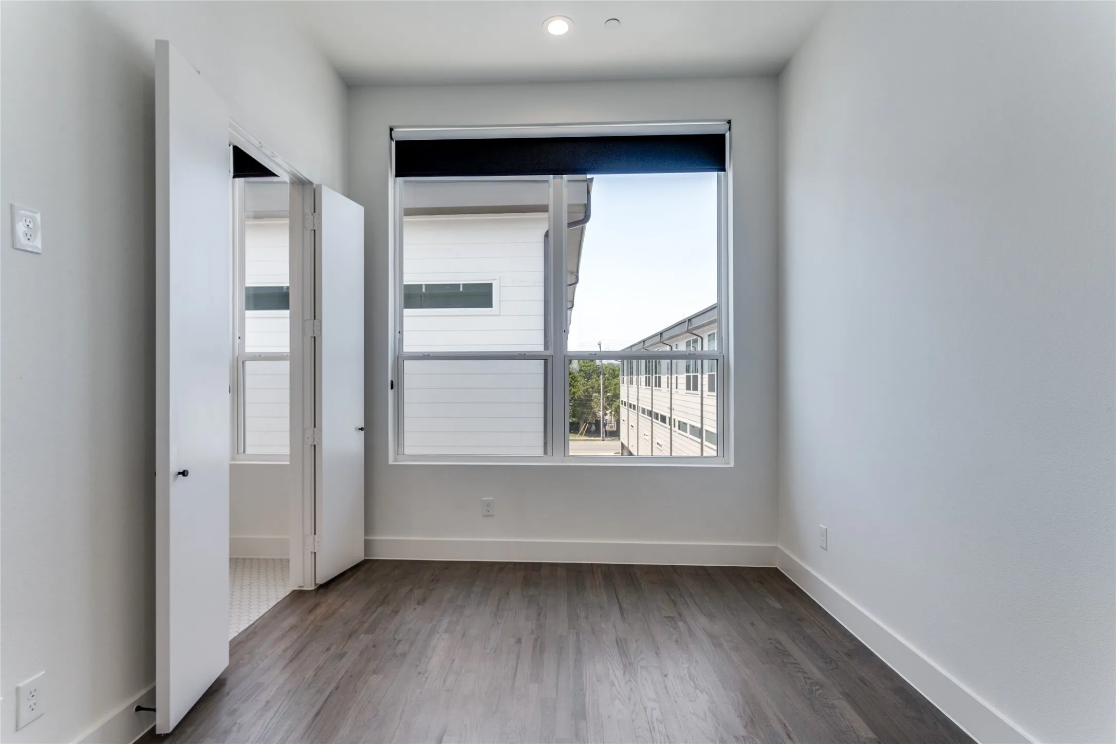 Townhouse For Rent in Dallas County , 4718 Bryan Street 504, Dallas, Texas 75204, 2 Bedroom, 3 Bathroom, 2 Garage spaces, 1,469 Sqft, built in 2024, mls#21353555, Real Estate Agent in Dallas, Homes For Rent in Dallas county, Homes For Rent in Dallas, Realtor in Dallas Texas, Real Estate Brokerage Independent Realty Texas, Luminita Cordes Realtor
