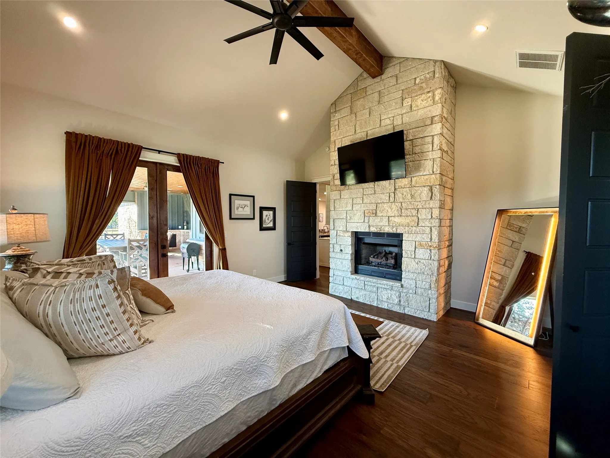 Single Family Residence For Sale in Brown County , 1526 Half Moon Circle, Early, Texas 76802, 4 Bedroom, 5 Bathroom, 2 Garage spaces, 3,874 Sqft, built in 2025, mls#21353133, Real Estate Agent in Early, Homes For Sale in Brown county, Homes For Sale in Early, Realtor in Early Texas, Real Estate Brokerage Independent Realty Texas, Luminita Cordes Realtor