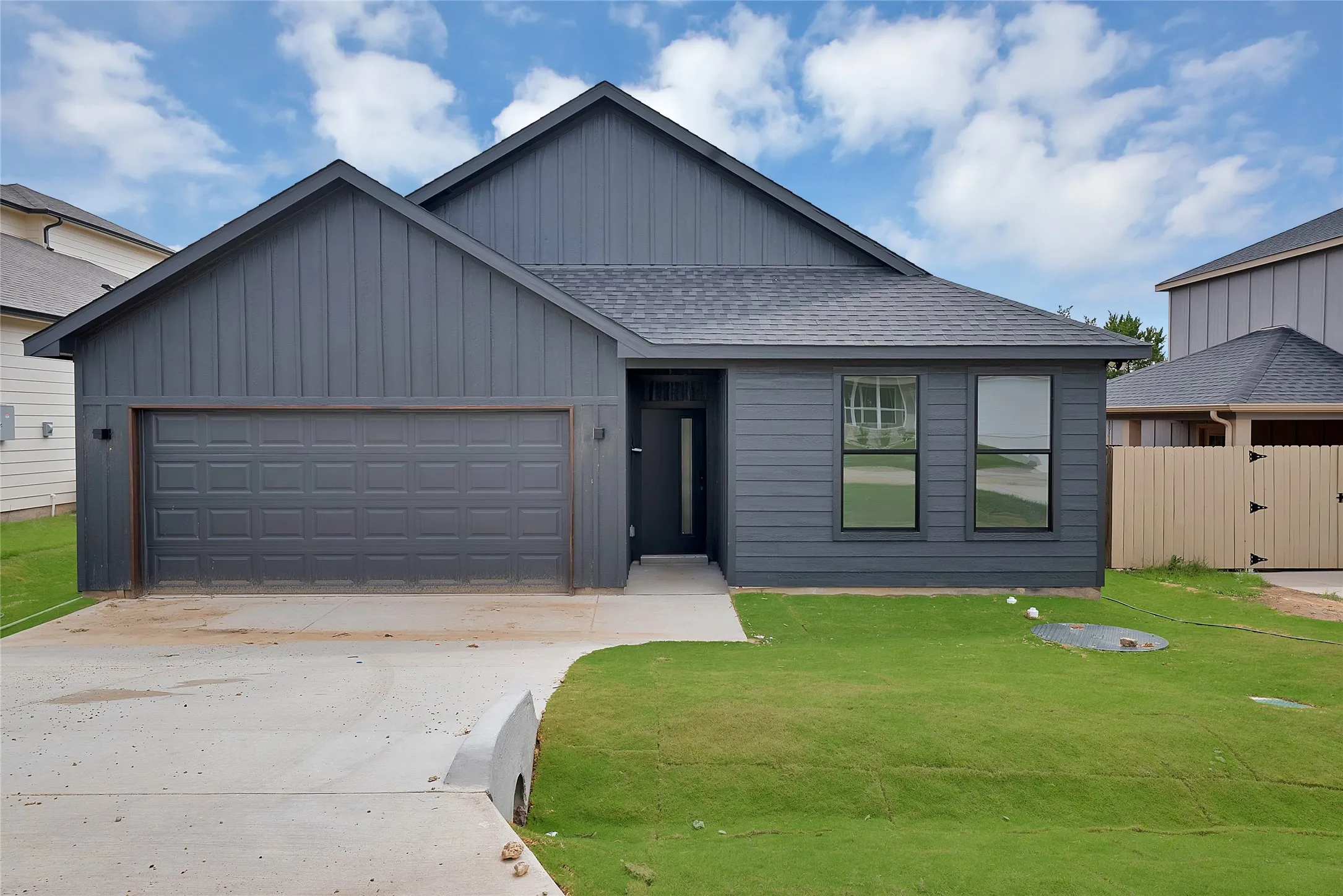 Single Family Residence For Sale in Hood County , 5700 Barkridge Drive, Granbury, Texas 76048, 3 Bedroom, 2 Bathroom, 2 Garage spaces, 1,490 Sqft, built in 2026, mls#21352965, Real Estate Agent in Granbury, Homes For Sale in Hood county, Homes For Sale in Granbury, Realtor in Granbury Texas, Real Estate Brokerage Independent Realty Texas, Luminita Cordes Realtor