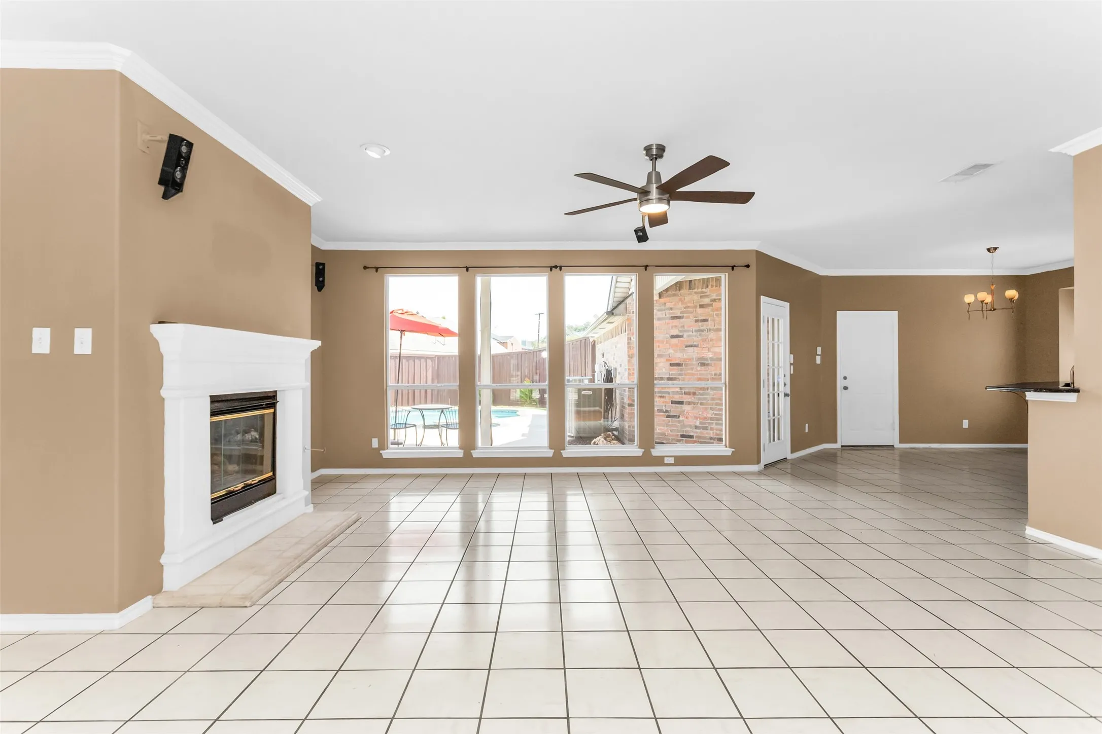 Single Family Residence For Sale in Denton County , 3609 White River Drive, Dallas, Texas 75287, 4 Bedroom, 3 Bathroom, 2 Garage spaces, 2,892 Sqft, built in 1998, mls#21353271, Real Estate Agent in Dallas, Homes For Sale in Denton county, Homes For Sale in Dallas, Realtor in Dallas Texas, Real Estate Brokerage Independent Realty Texas, Luminita Cordes Realtor