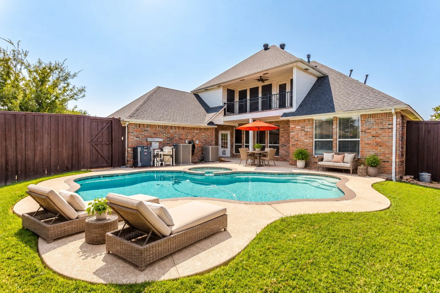 Single Family Residence For Sale in Denton County , 3609 White River Drive, Dallas, Texas 75287, 4 Bedroom, 3 Bathroom, 2 Garage spaces, 2,892 Sqft, built in 1998, mls#21353271, Real Estate Agent in Dallas, Homes For Sale in Denton county, Homes For Sale in Dallas, Realtor in Dallas Texas, Real Estate Brokerage Independent Realty Texas, Luminita Cordes Realtor
