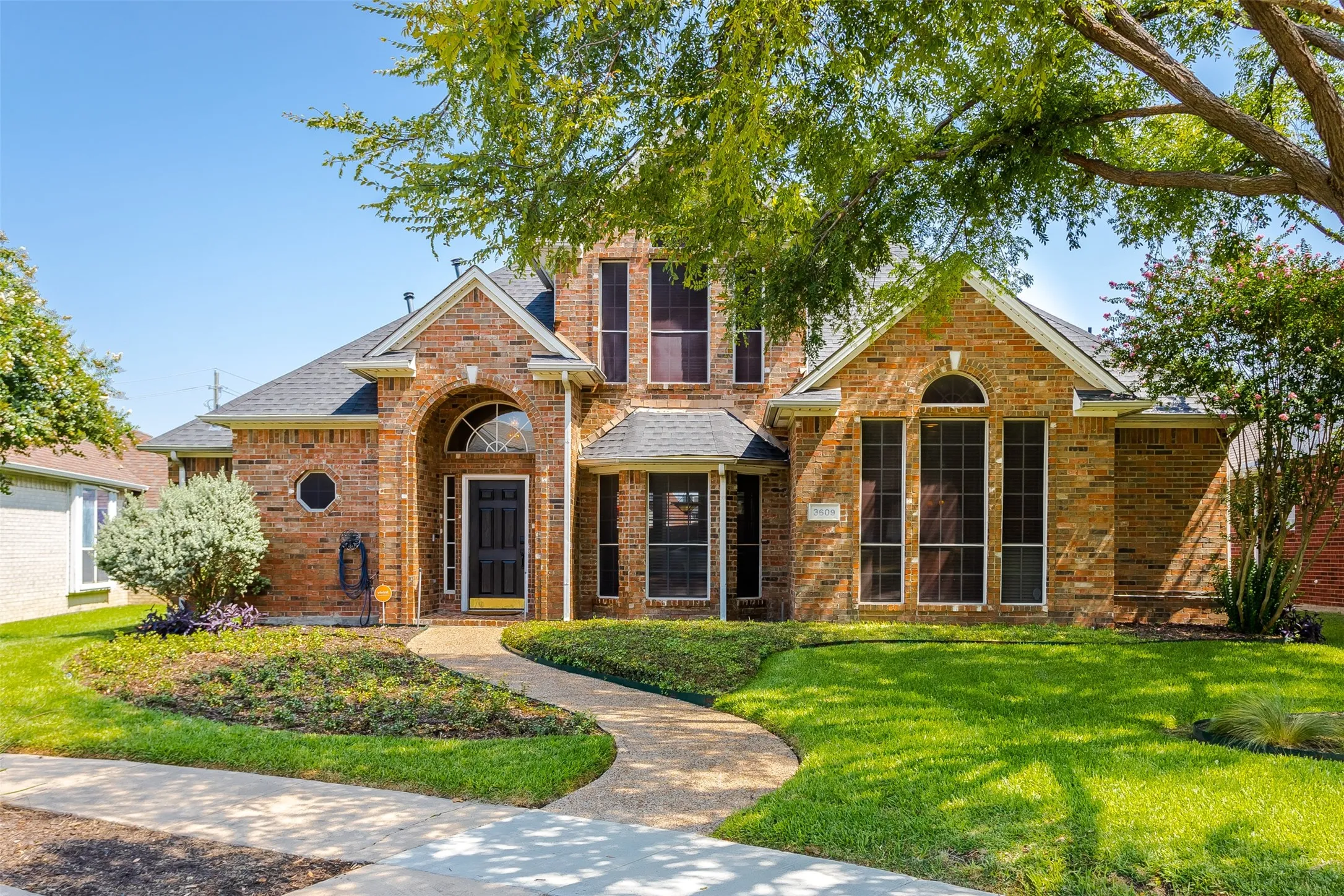 Single Family Residence For Sale in Denton County , 3609 White River Drive, Dallas, Texas 75287, 4 Bedroom, 3 Bathroom, 2 Garage spaces, 2,892 Sqft, built in 1998, mls#21353271, Real Estate Agent in Dallas, Homes For Sale in Denton county, Homes For Sale in Dallas, Realtor in Dallas Texas, Real Estate Brokerage Independent Realty Texas, Luminita Cordes Realtor