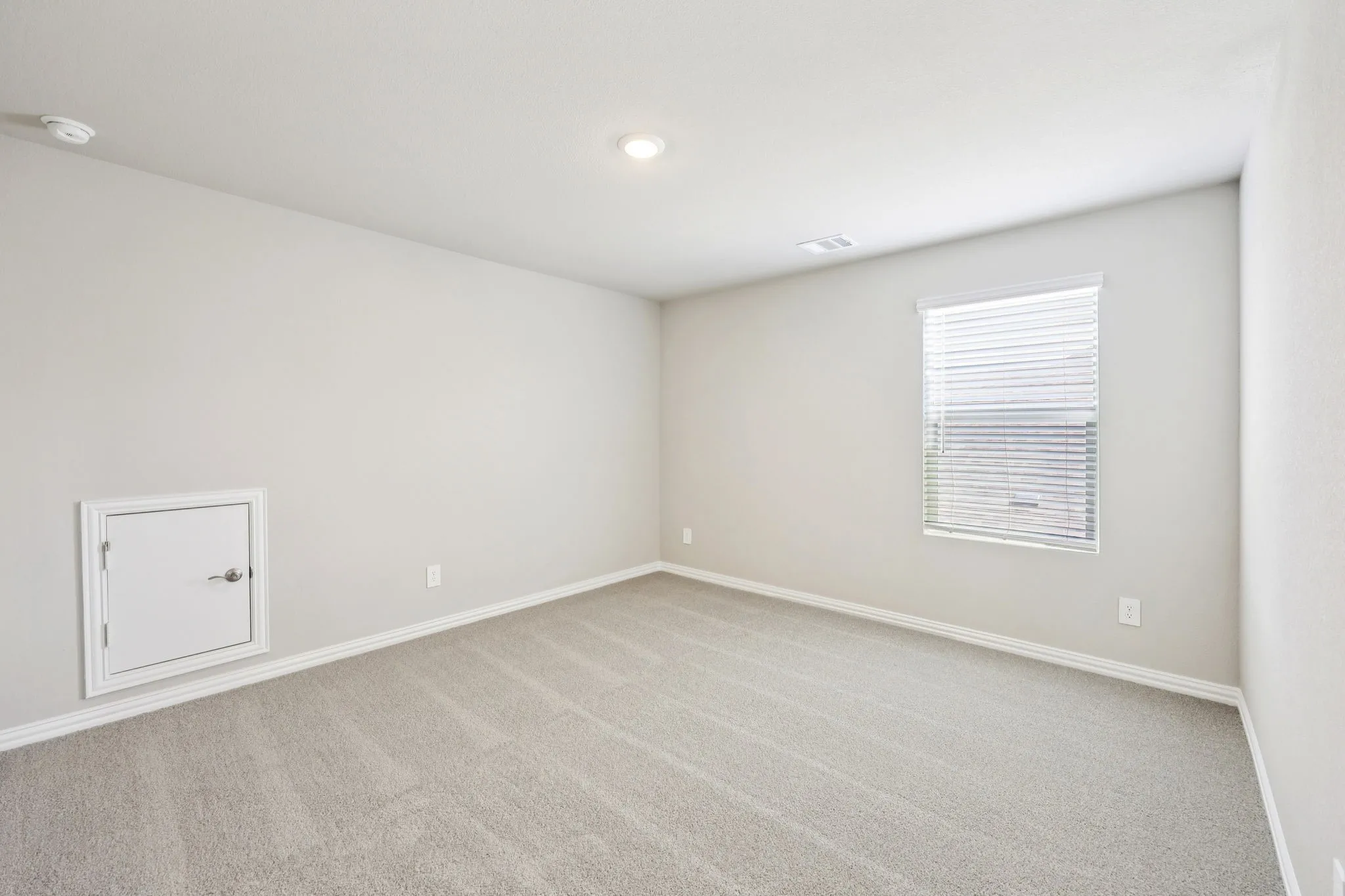 Photo is not of the actual home, but is an inspirational photo of builder’s model home and may depict options, furnishings, and/or decorator features that are not included.