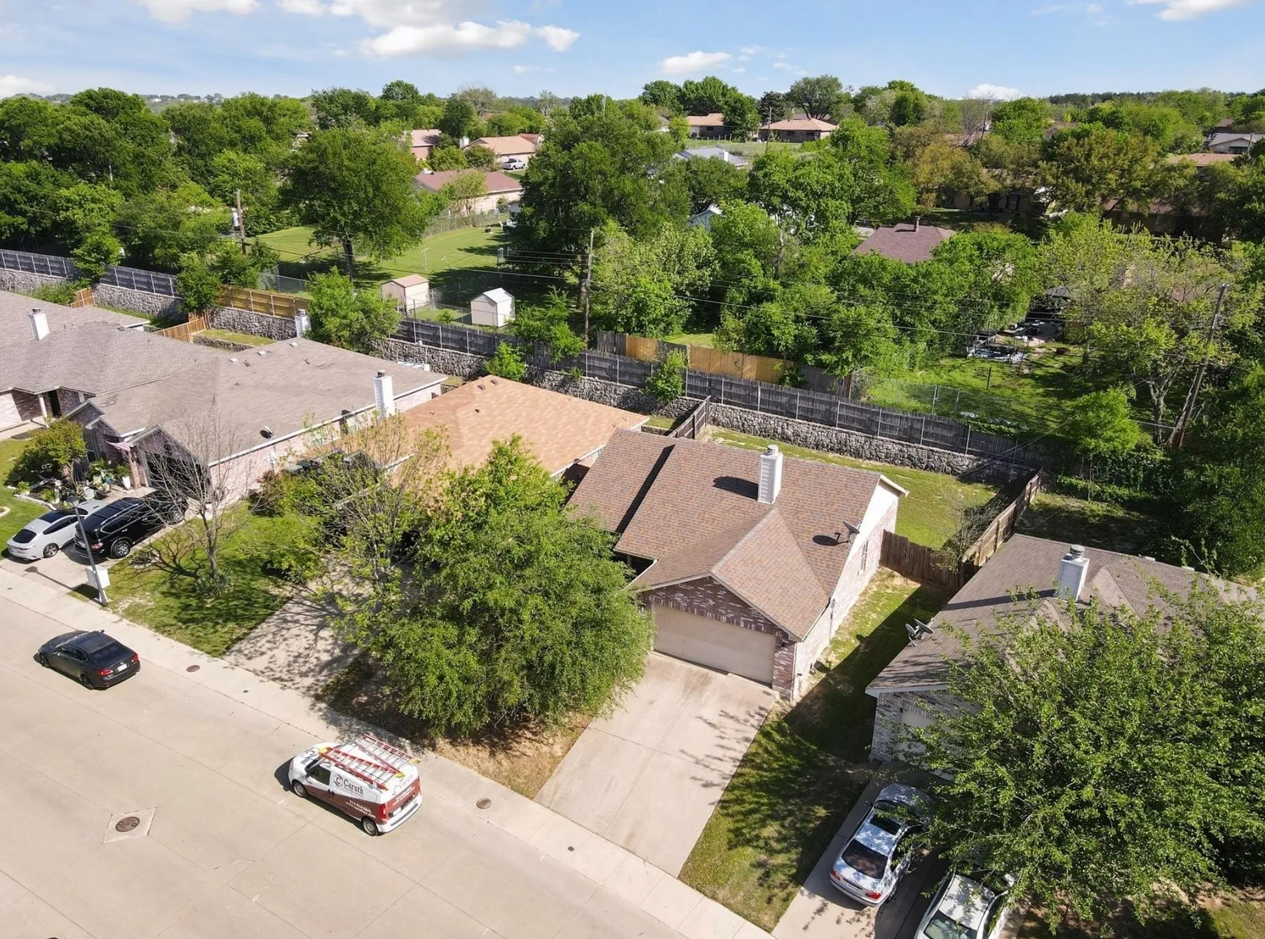 Single Family Residence For Rent in Dallas County , 1446 Sax Leigh Drive, Dallas, Texas 75241, 3 Bedroom, 2 Bathroom, 2 Garage spaces, 1,255 Sqft, built in 2006, mls#21352886, Real Estate Agent in Dallas, Homes For Rent in Dallas county, Homes For Rent in Dallas, Realtor in Dallas Texas, Real Estate Brokerage Independent Realty Texas, Luminita Cordes Realtor