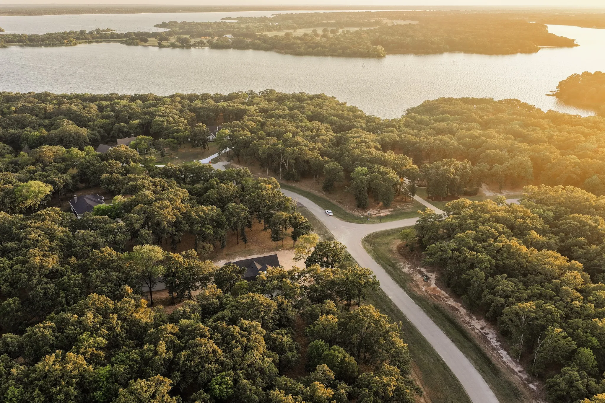 Unimproved Land For Sale in Hunt County , TBD Vintage Shore Drive, Quinlan, Texas 75474, 0, 0, Garage spaces, 0 Sqft, built in 0, mls#21345524, Real Estate Agent in Quinlan, Homes For Sale in Hunt county, Homes For Sale in Quinlan, Realtor in Quinlan Texas, Real Estate Brokerage Independent Realty Texas, Luminita Cordes Realtor