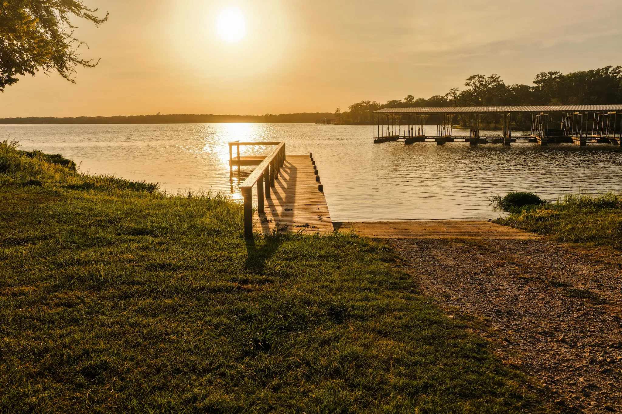 Unimproved Land For Sale in Hunt County , TBD Vintage Shore Drive, Quinlan, Texas 75474, 0, 0, Garage spaces, 0 Sqft, built in 0, mls#21345524, Real Estate Agent in Quinlan, Homes For Sale in Hunt county, Homes For Sale in Quinlan, Realtor in Quinlan Texas, Real Estate Brokerage Independent Realty Texas, Luminita Cordes Realtor