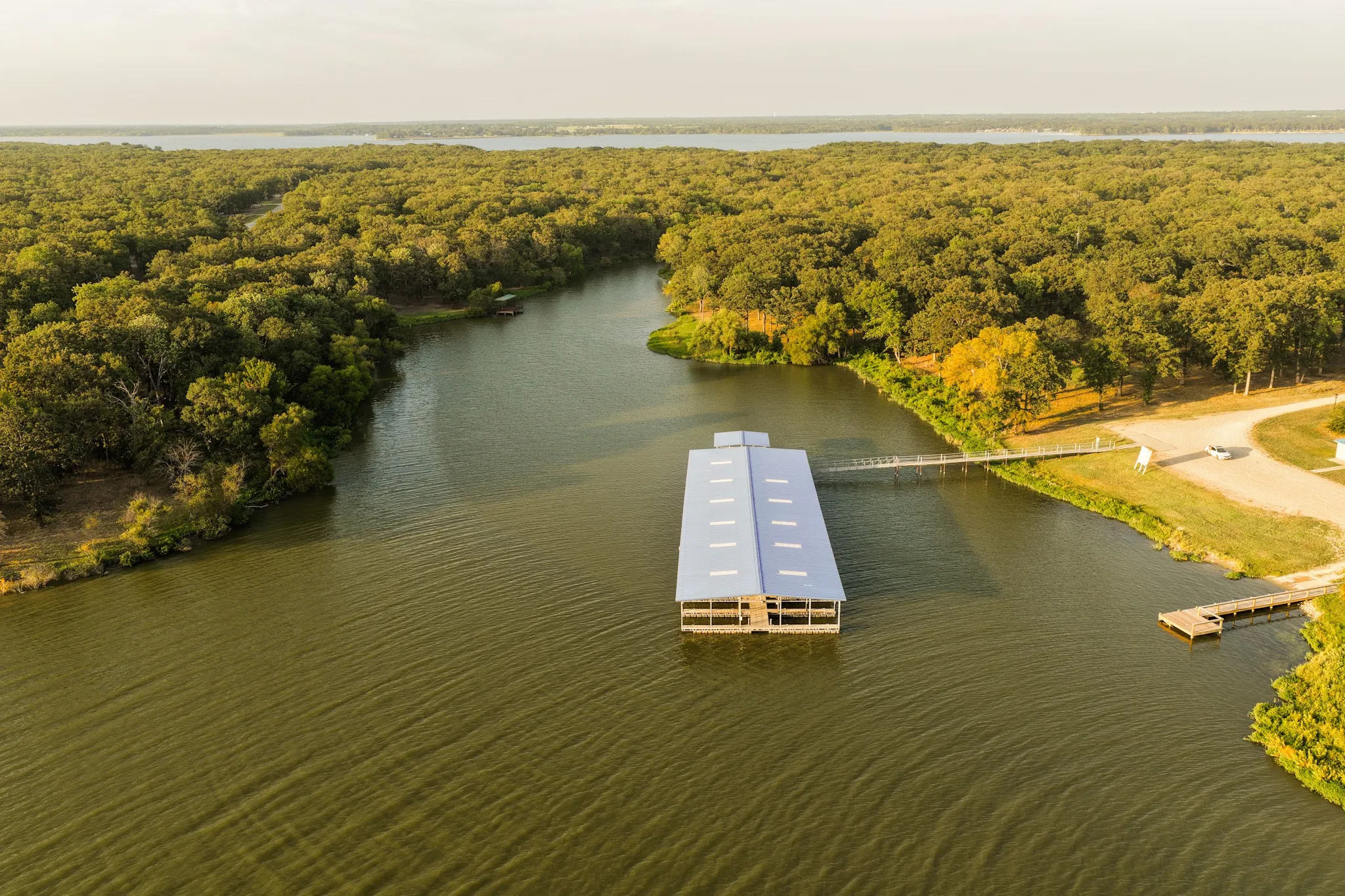 Unimproved Land For Sale in Hunt County , TBD Vintage Shore Drive, Quinlan, Texas 75474, 0, 0, Garage spaces, 0 Sqft, built in 0, mls#21345524, Real Estate Agent in Quinlan, Homes For Sale in Hunt county, Homes For Sale in Quinlan, Realtor in Quinlan Texas, Real Estate Brokerage Independent Realty Texas, Luminita Cordes Realtor