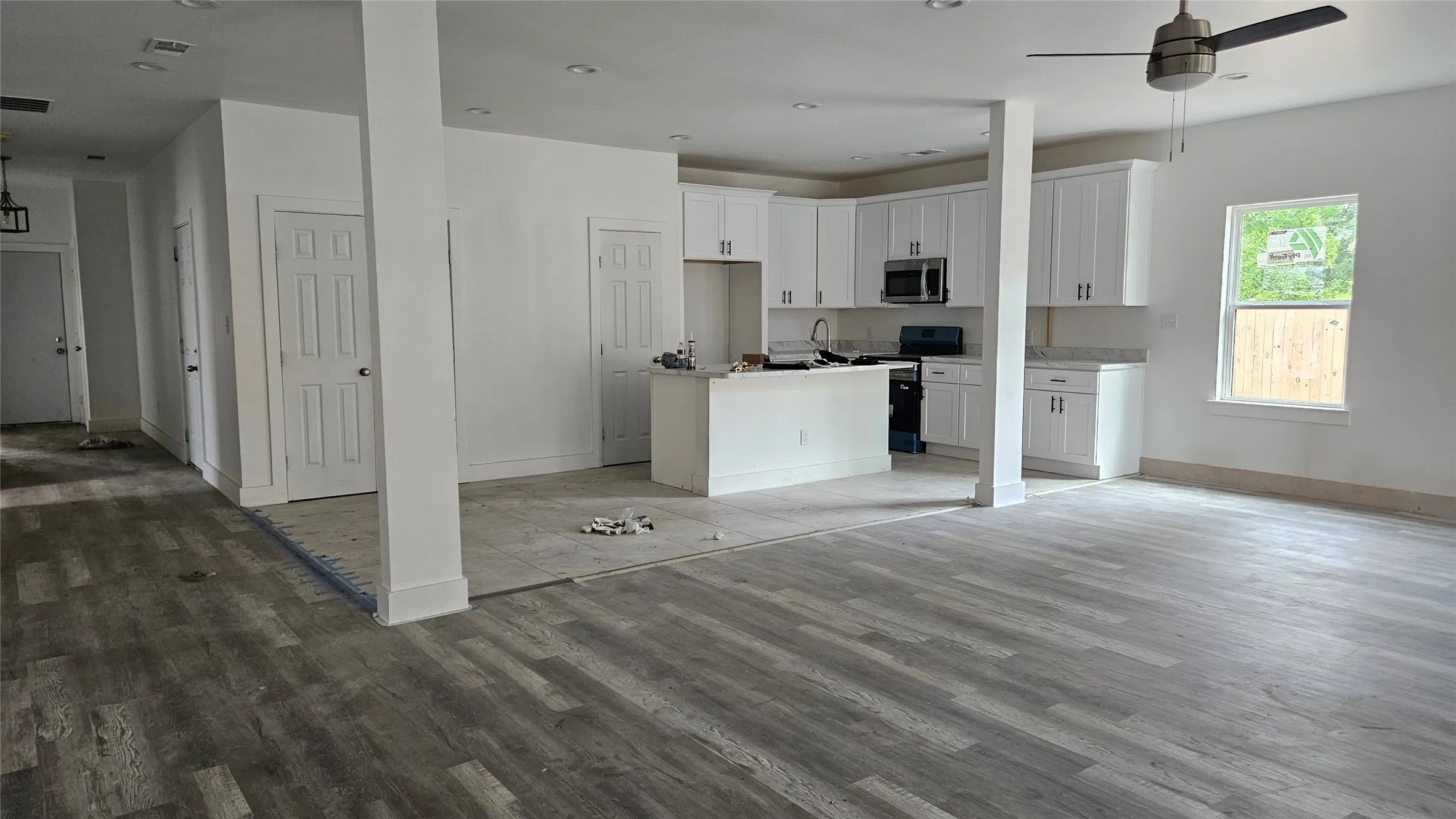 Single Family Residence For Rent in Kaufman County , 804 S Catherine Street, Terrell, Texas 75160, 4 Bedroom, 3 Bathroom, 2 Garage spaces, 2,100 Sqft, built in 2026, mls#21353581, Real Estate Agent in Terrell, Homes For Rent in Kaufman county, Homes For Rent in Terrell, Realtor in Terrell Texas, Real Estate Brokerage Independent Realty Texas, Luminita Cordes Realtor