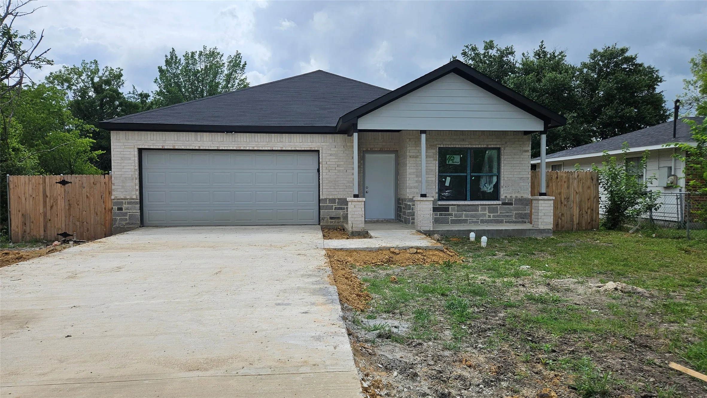 Single Family Residence For Rent in Kaufman County , 804 S Catherine Street, Terrell, Texas 75160, 4 Bedroom, 3 Bathroom, 2 Garage spaces, 2,100 Sqft, built in 2026, mls#21353581, Real Estate Agent in Terrell, Homes For Rent in Kaufman county, Homes For Rent in Terrell, Realtor in Terrell Texas, Real Estate Brokerage Independent Realty Texas, Luminita Cordes Realtor