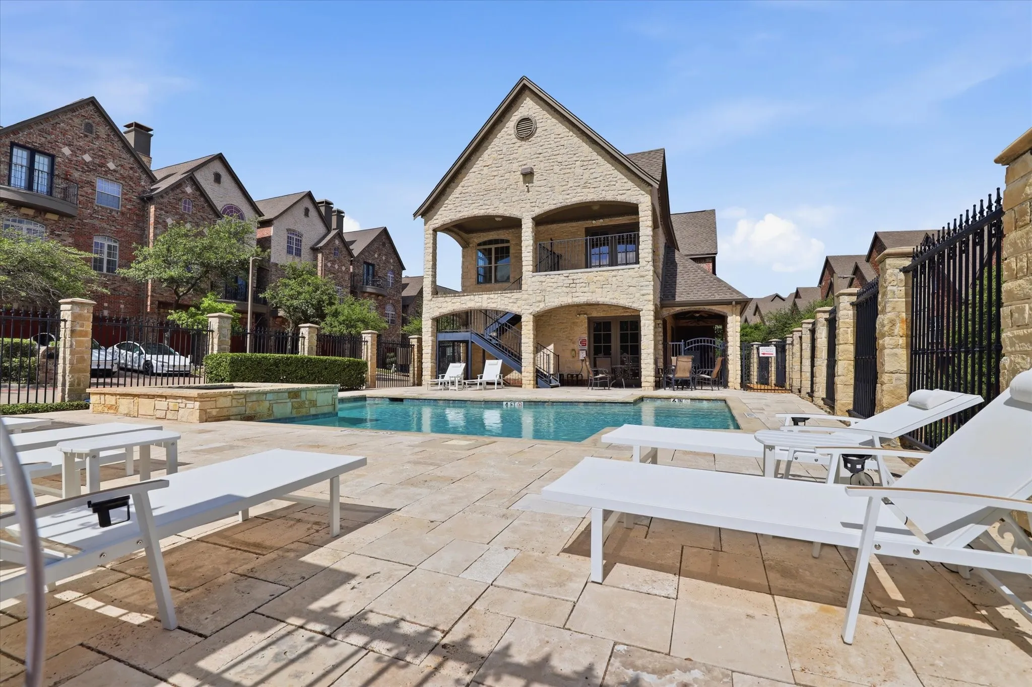 Townhouse For Sale in Dallas County , 748 Rockingham Drive, Irving, Texas 75063, 3 Bedroom, 3 Bathroom, 2 Garage spaces, 2,632 Sqft, built in 2006, mls#21353353, Real Estate Agent in Irving, Homes For Sale in Dallas county, Homes For Sale in Irving, Realtor in Irving Texas, Real Estate Brokerage Independent Realty Texas, Luminita Cordes Realtor