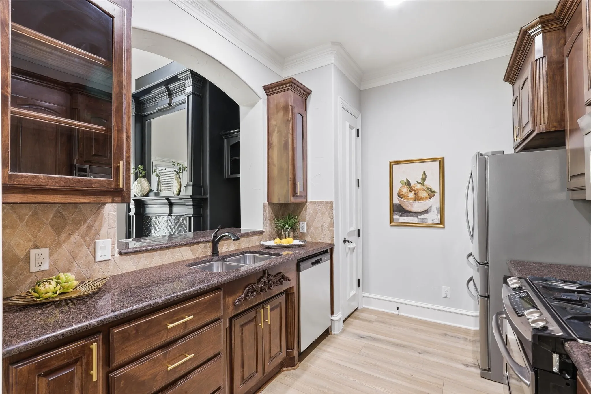 Townhouse For Sale in Dallas County , 748 Rockingham Drive, Irving, Texas 75063, 3 Bedroom, 3 Bathroom, 2 Garage spaces, 2,632 Sqft, built in 2006, mls#21353353, Real Estate Agent in Irving, Homes For Sale in Dallas county, Homes For Sale in Irving, Realtor in Irving Texas, Real Estate Brokerage Independent Realty Texas, Luminita Cordes Realtor