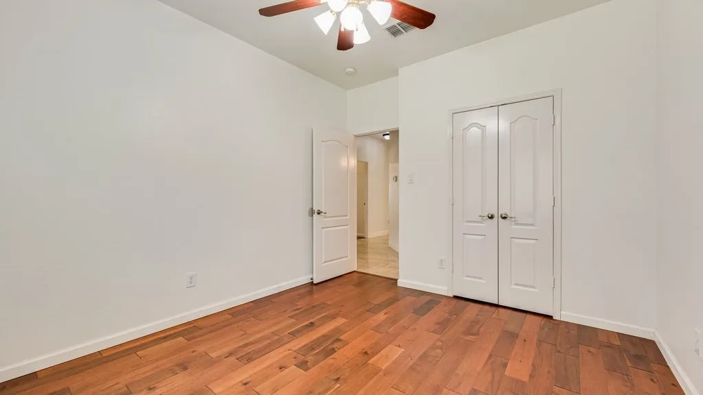 Single Family Residence For Sale in Tarrant County , 2311 Forest Park Circle, Mansfield, Texas 76063, 4 Bedroom, 2 Bathroom, 2 Garage spaces, 2,143 Sqft, built in 2001, mls#21353293, Real Estate Agent in Mansfield, Homes For Sale in Tarrant county, Homes For Sale in Mansfield, Realtor in Mansfield Texas, Real Estate Brokerage Independent Realty Texas, Luminita Cordes Realtor