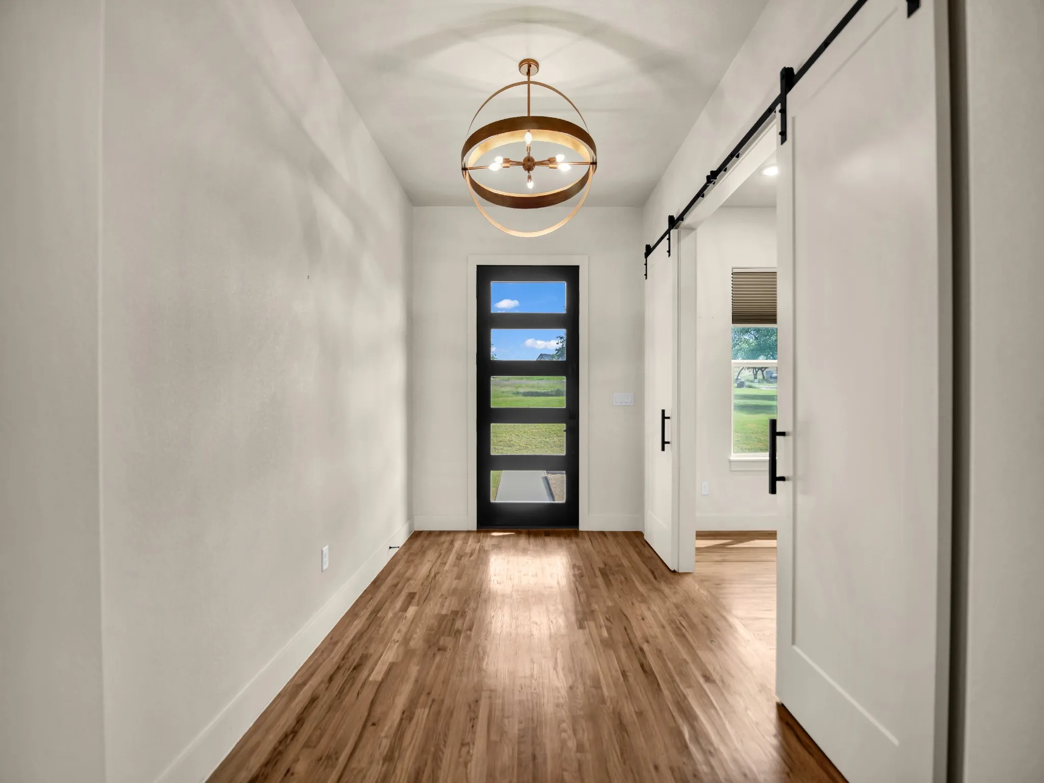 Single Family Residence For Sale in Parker County , 1050 Kingsley Court, Weatherford, Texas 76087, 4 Bedroom, 3 Bathroom, 3 Garage spaces, 3,060 Sqft, built in 2022, mls#21352992, Real Estate Agent in Weatherford, Homes For Sale in Parker county, Homes For Sale in Weatherford, Realtor in Weatherford Texas, Real Estate Brokerage Independent Realty Texas, Luminita Cordes Realtor