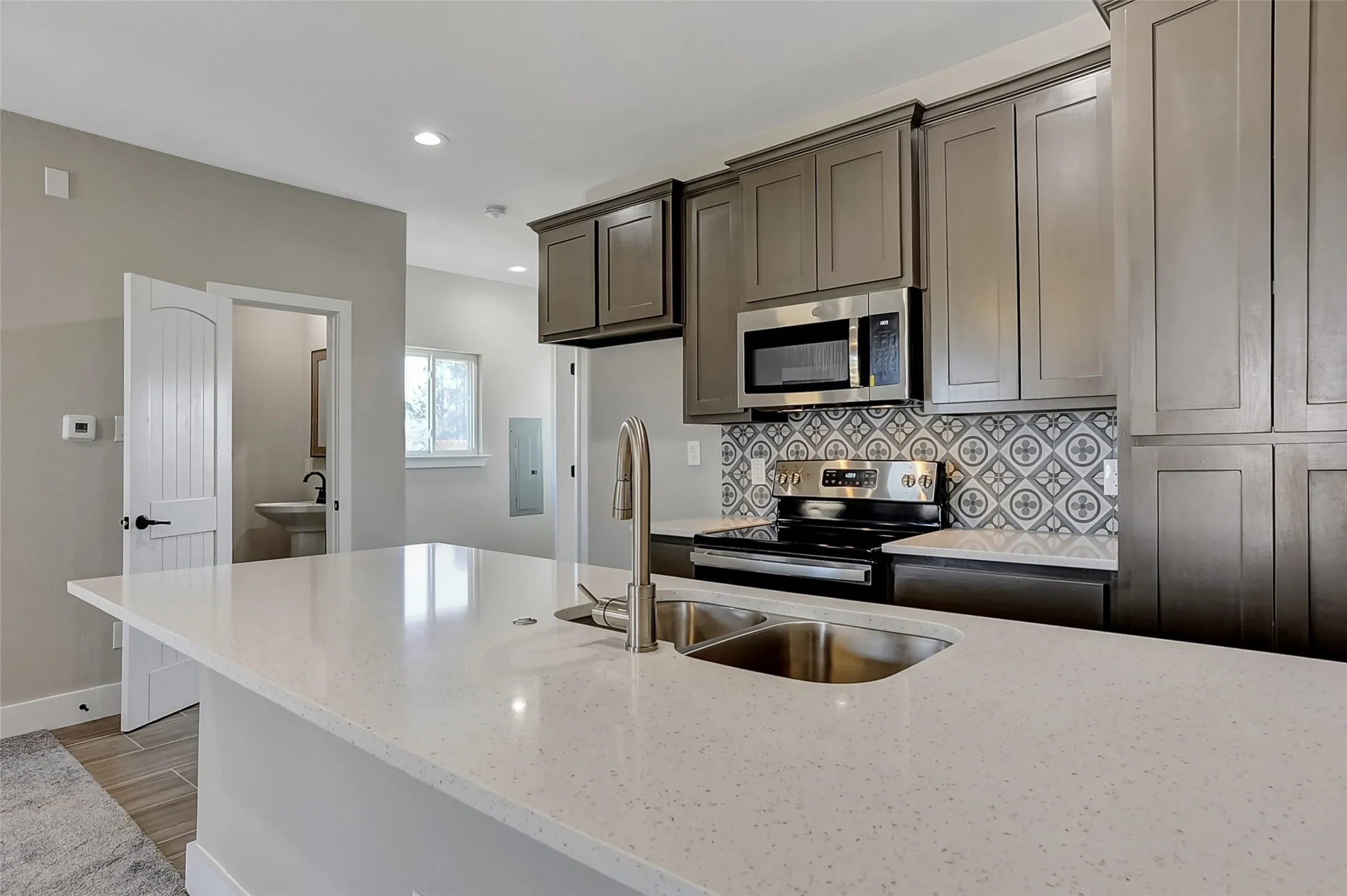 Duplex For Sale in Grayson County , 1304 Country Road, Whitesboro, Texas 76273, 6 Bedroom, 6 Bathroom, Garage spaces, 0 Sqft, built in 2020, mls#21351692, Real Estate Agent in Whitesboro, Homes For Sale in Grayson county, Homes For Sale in Whitesboro, Realtor in Whitesboro Texas, Real Estate Brokerage Independent Realty Texas, Luminita Cordes Realtor