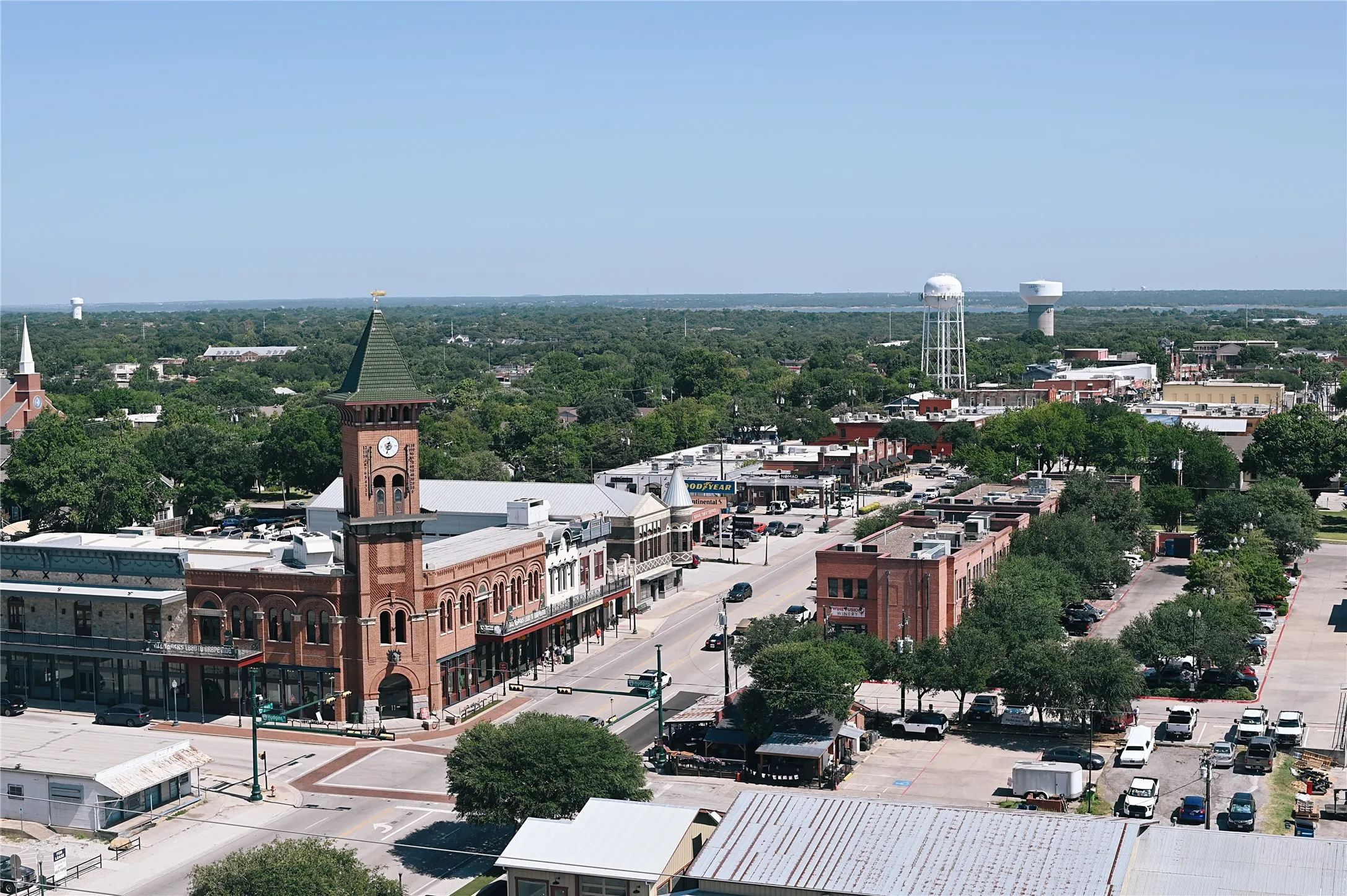 This home sits within just a few blocks of the Historic Main Street in Grapevine, TX.