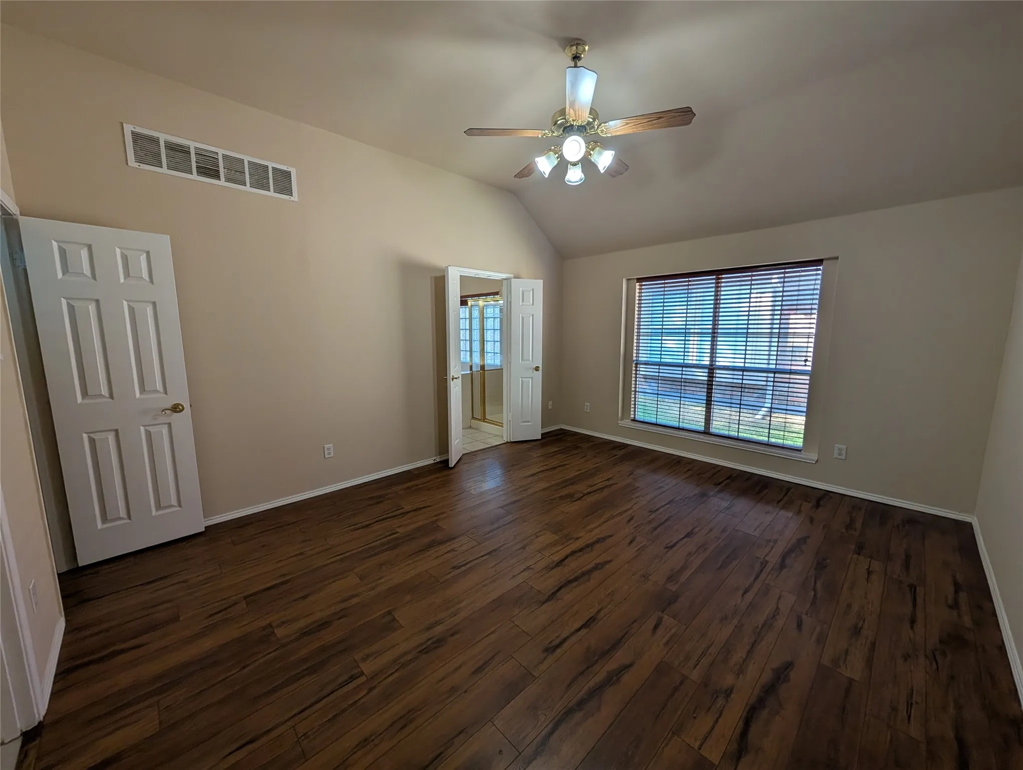 Single Family Residence For Rent in Collin County , 6000 Arlington Drive, Frisco, Texas 75035, 3 Bedroom, 2 Bathroom, 2 Garage spaces, 1,785 Sqft, built in 1998, mls#21353601, Real Estate Agent in Frisco, Homes For Rent in Collin county, Homes For Rent in Frisco, Realtor in Frisco Texas, Real Estate Brokerage Independent Realty Texas, Luminita Cordes Realtor