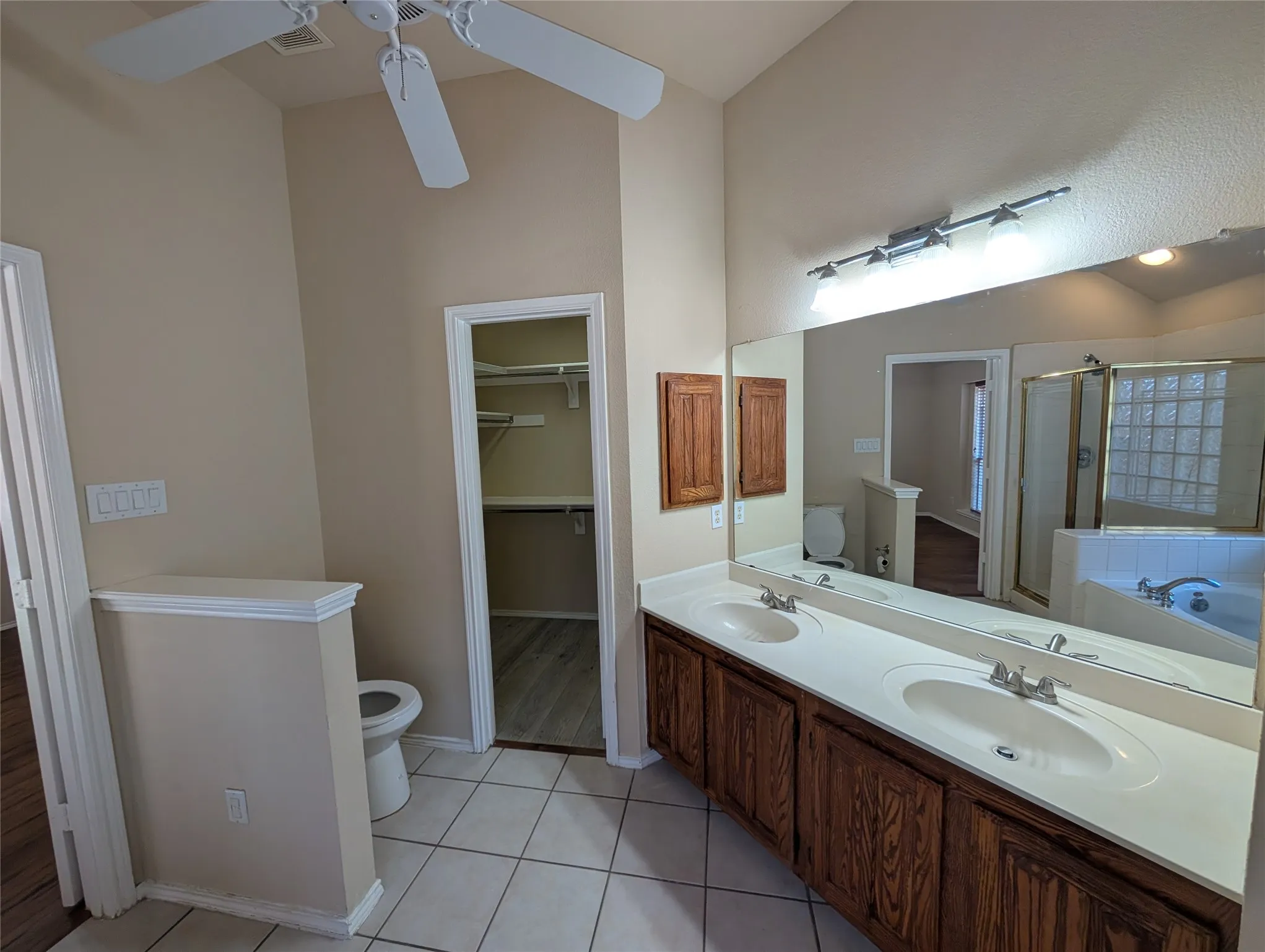 Single Family Residence For Rent in Collin County , 6000 Arlington Drive, Frisco, Texas 75035, 3 Bedroom, 2 Bathroom, 2 Garage spaces, 1,785 Sqft, built in 1998, mls#21353601, Real Estate Agent in Frisco, Homes For Rent in Collin county, Homes For Rent in Frisco, Realtor in Frisco Texas, Real Estate Brokerage Independent Realty Texas, Luminita Cordes Realtor