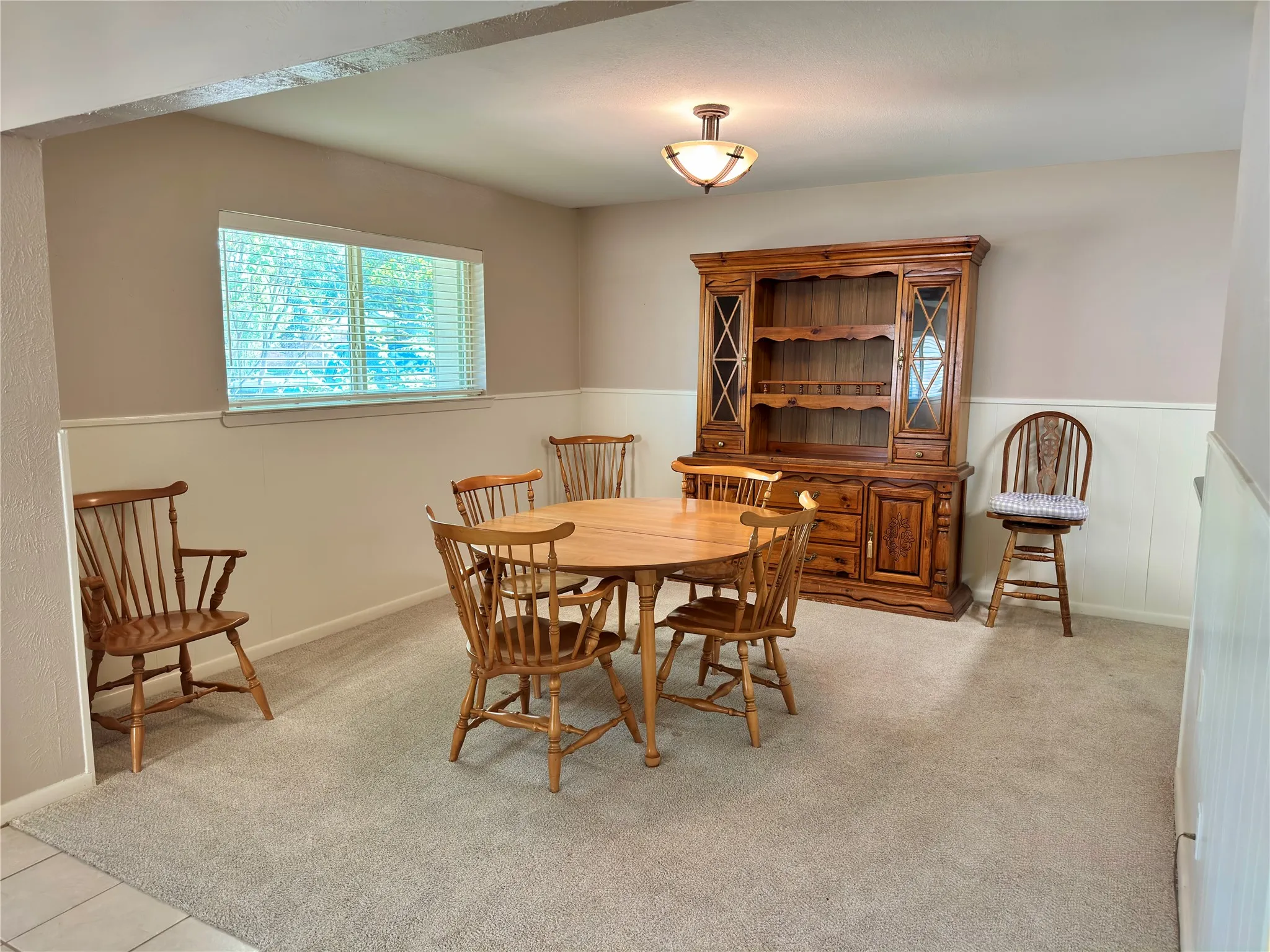 Single Family Residence For Sale in Dallas County , 11319 Lanewood Circle, Dallas, Texas 75218, 3 Bedroom, 2 Bathroom, 2 Garage spaces, 1,280 Sqft, built in 1961, mls#21352584, Real Estate Agent in Dallas, Homes For Sale in Dallas county, Homes For Sale in Dallas, Realtor in Dallas Texas, Real Estate Brokerage Independent Realty Texas, Luminita Cordes Realtor