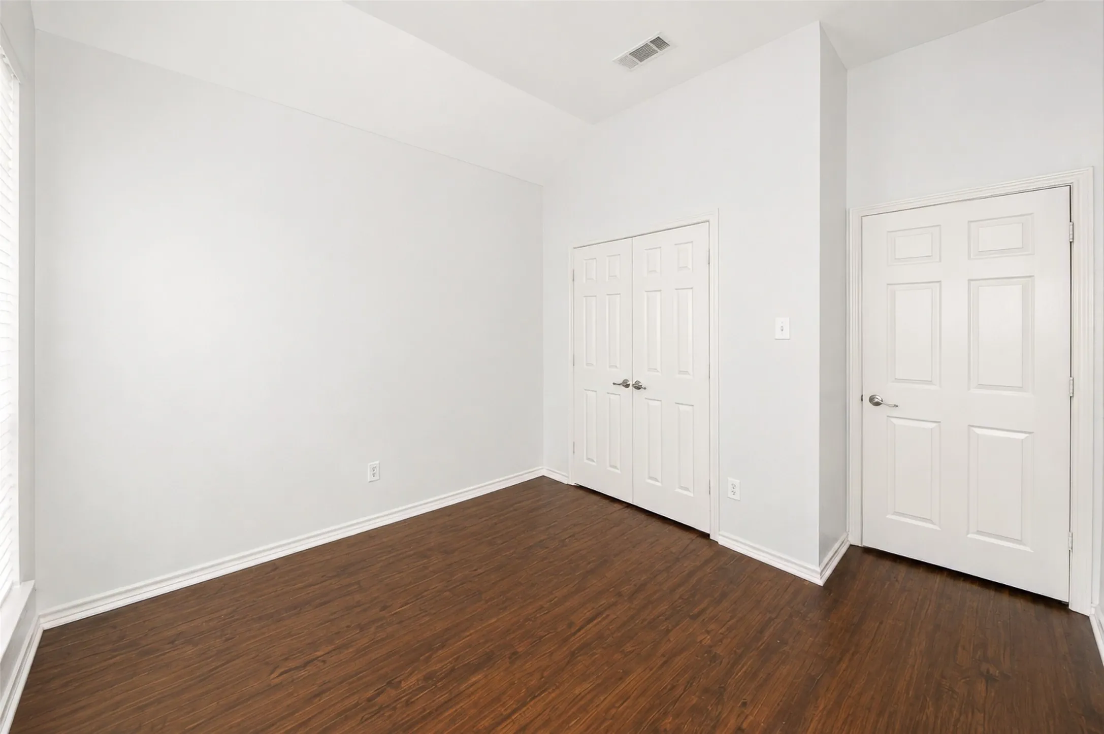 Single Family Residence For Rent in Tarrant County , 4552 Rush River Trail, Fort Worth, Texas 76123, 3 Bedroom, 2 Bathroom, 2 Garage spaces, 1,692 Sqft, built in 2004, mls#21318629, Real Estate Agent in Fort Worth, Homes For Rent in Tarrant county, Homes For Rent in Fort Worth, Realtor in Fort Worth Texas, Real Estate Brokerage Independent Realty Texas, Luminita Cordes Realtor