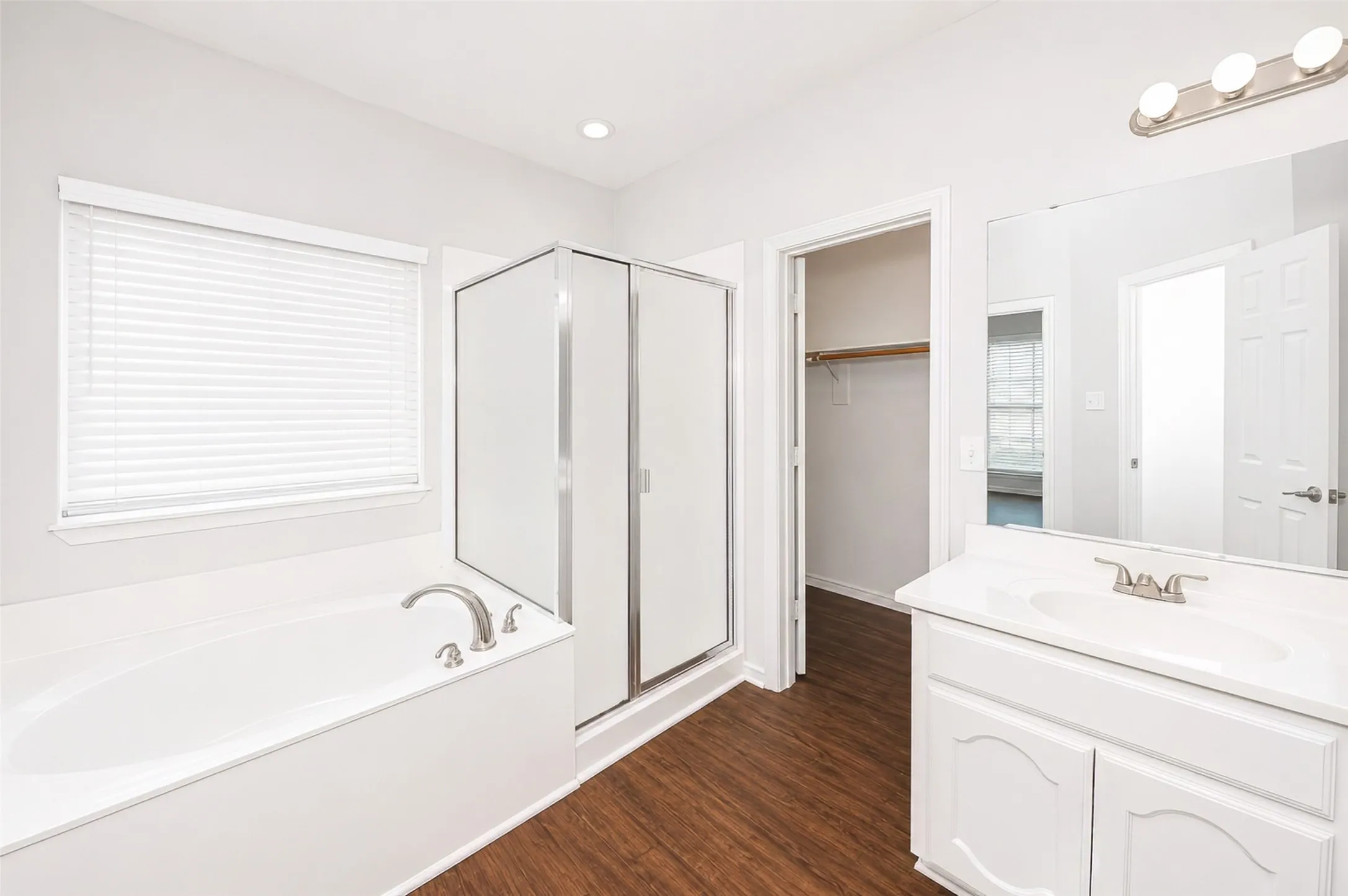 Single Family Residence For Rent in Tarrant County , 4552 Rush River Trail, Fort Worth, Texas 76123, 3 Bedroom, 2 Bathroom, 2 Garage spaces, 1,692 Sqft, built in 2004, mls#21318629, Real Estate Agent in Fort Worth, Homes For Rent in Tarrant county, Homes For Rent in Fort Worth, Realtor in Fort Worth Texas, Real Estate Brokerage Independent Realty Texas, Luminita Cordes Realtor