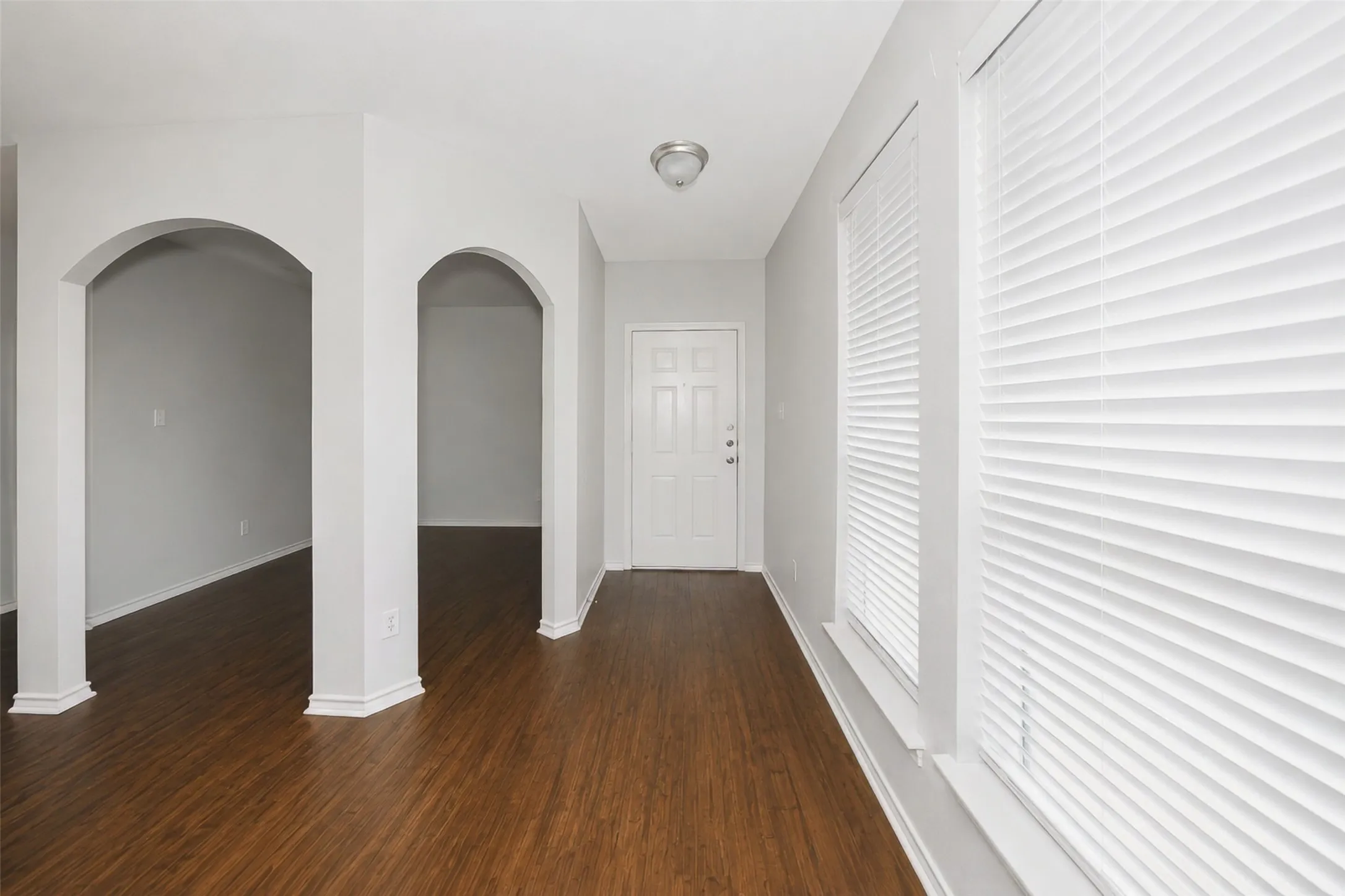 Single Family Residence For Rent in Tarrant County , 4552 Rush River Trail, Fort Worth, Texas 76123, 3 Bedroom, 2 Bathroom, 2 Garage spaces, 1,692 Sqft, built in 2004, mls#21318629, Real Estate Agent in Fort Worth, Homes For Rent in Tarrant county, Homes For Rent in Fort Worth, Realtor in Fort Worth Texas, Real Estate Brokerage Independent Realty Texas, Luminita Cordes Realtor