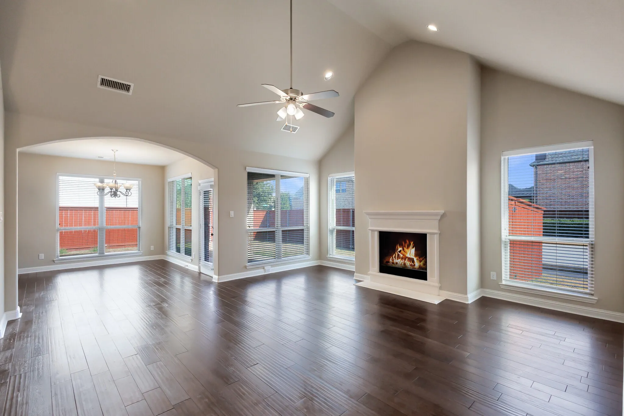 Single Family Residence For Rent in Denton County , 15609 Canyon Ridge, Prosper, Texas 75078, 4 Bedroom, 3 Bathroom, 2 Garage spaces, 2,399 Sqft, built in 2017, mls#21353621, Real Estate Agent in Prosper, Homes For Rent in Denton county, Homes For Rent in Prosper, Realtor in Prosper Texas, Real Estate Brokerage Independent Realty Texas, Luminita Cordes Realtor