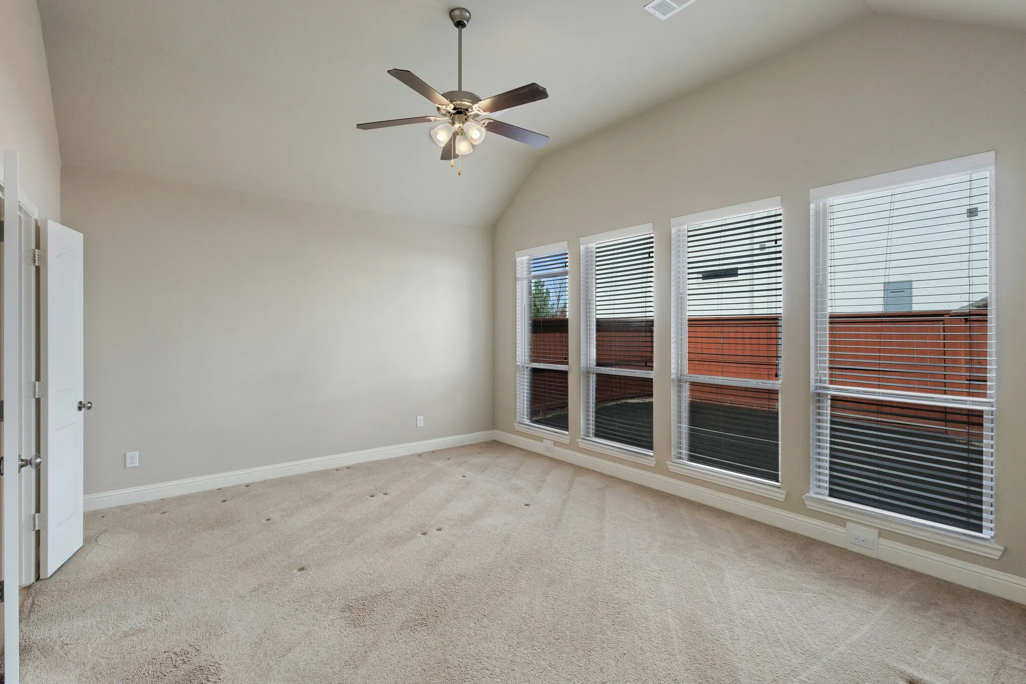 Single Family Residence For Rent in Denton County , 15609 Canyon Ridge, Prosper, Texas 75078, 4 Bedroom, 3 Bathroom, 2 Garage spaces, 2,399 Sqft, built in 2017, mls#21353621, Real Estate Agent in Prosper, Homes For Rent in Denton county, Homes For Rent in Prosper, Realtor in Prosper Texas, Real Estate Brokerage Independent Realty Texas, Luminita Cordes Realtor