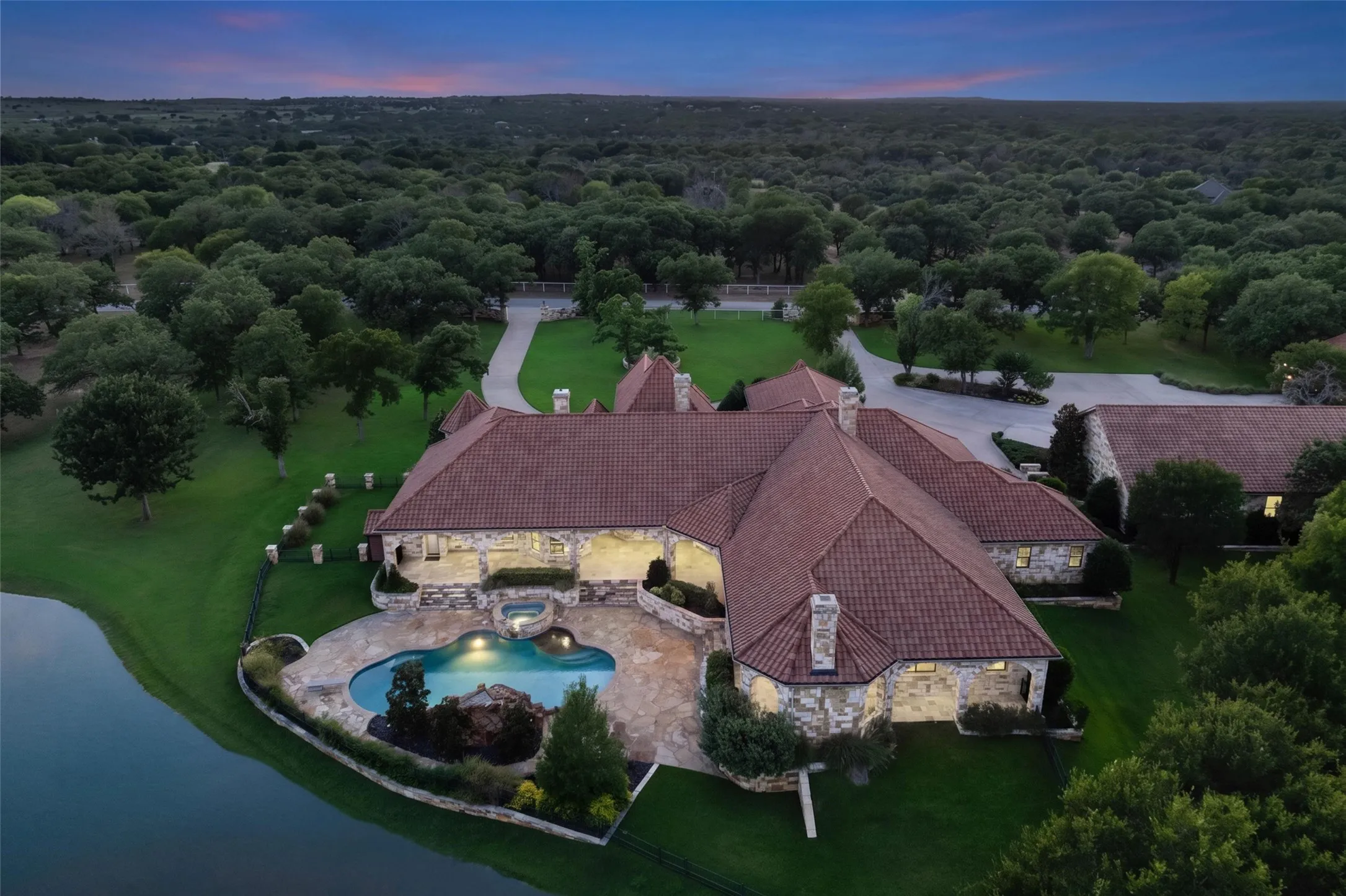 Single Family Residence For Sale in Parker County , 610 River Ranch Road, Aledo, Texas 76008, 4 Bedrooms, 7 Bathrooms, 8 Garage spaces, 6,996 Sqft, built in 2012, Price $4,650,000, mls#21352692, Real Estate Agent in Aledo, Homes For Sale in Parker county, Homes For Sale in Aledo, Realtor in Aledo Texas, Real Estate Brokerage Independent Realty Texas, Luminita Cordes Realtor