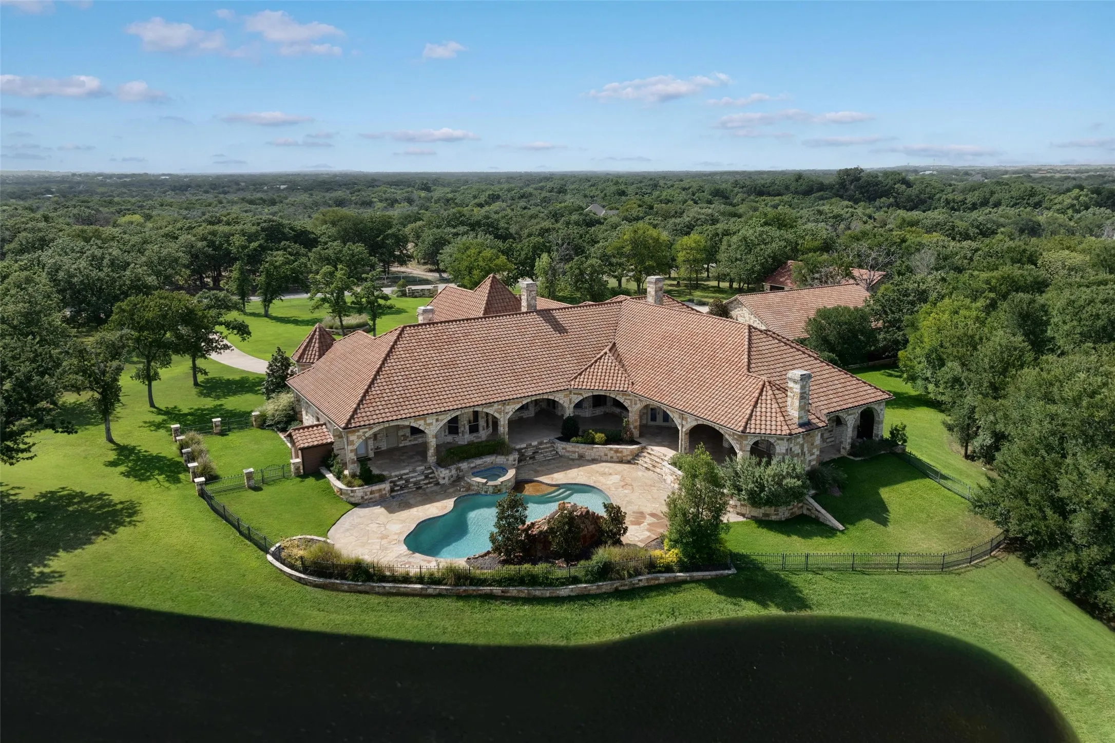Single Family Residence For Sale in Parker County , 610 River Ranch Road, Aledo, Texas 76008, 4 Bedrooms, 7 Bathrooms, 8 Garage spaces, 6,996 Sqft, built in 2012, Price $4,650,000, mls#21352692, Real Estate Agent in Aledo, Homes For Sale in Parker county, Homes For Sale in Aledo, Realtor in Aledo Texas, Real Estate Brokerage Independent Realty Texas, Luminita Cordes Realtor