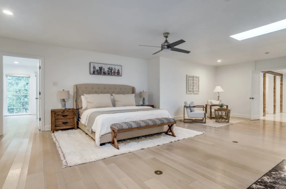 Single Family Residence For Rent in Dallas County , 4804 Alan Dale Lane, Dallas, Texas 75209, 4 Bedroom, 5 Bathroom, 2 Garage spaces, 4,657 Sqft, built in 1938, mls#21353630, Real Estate Agent in Dallas, Homes For Rent in Dallas county, Homes For Rent in Dallas, Realtor in Dallas Texas, Real Estate Brokerage Independent Realty Texas, Luminita Cordes Realtor