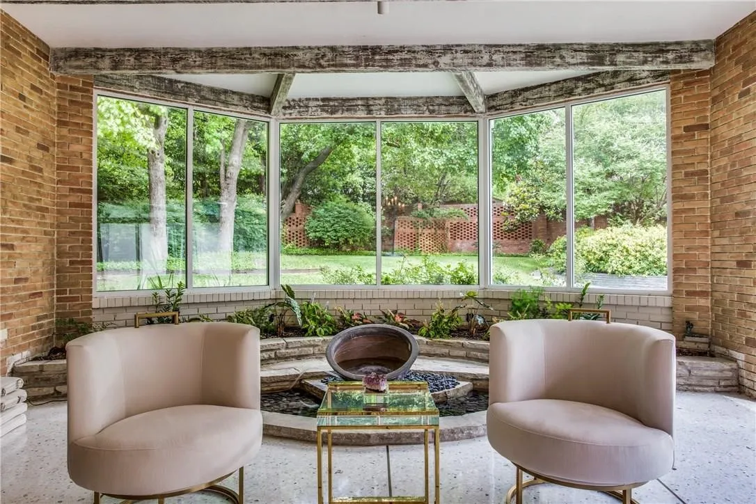 Single Family Residence For Rent in Dallas County , 4804 Alan Dale Lane, Dallas, Texas 75209, 4 Bedroom, 5 Bathroom, 2 Garage spaces, 4,657 Sqft, built in 1938, mls#21353630, Real Estate Agent in Dallas, Homes For Rent in Dallas county, Homes For Rent in Dallas, Realtor in Dallas Texas, Real Estate Brokerage Independent Realty Texas, Luminita Cordes Realtor