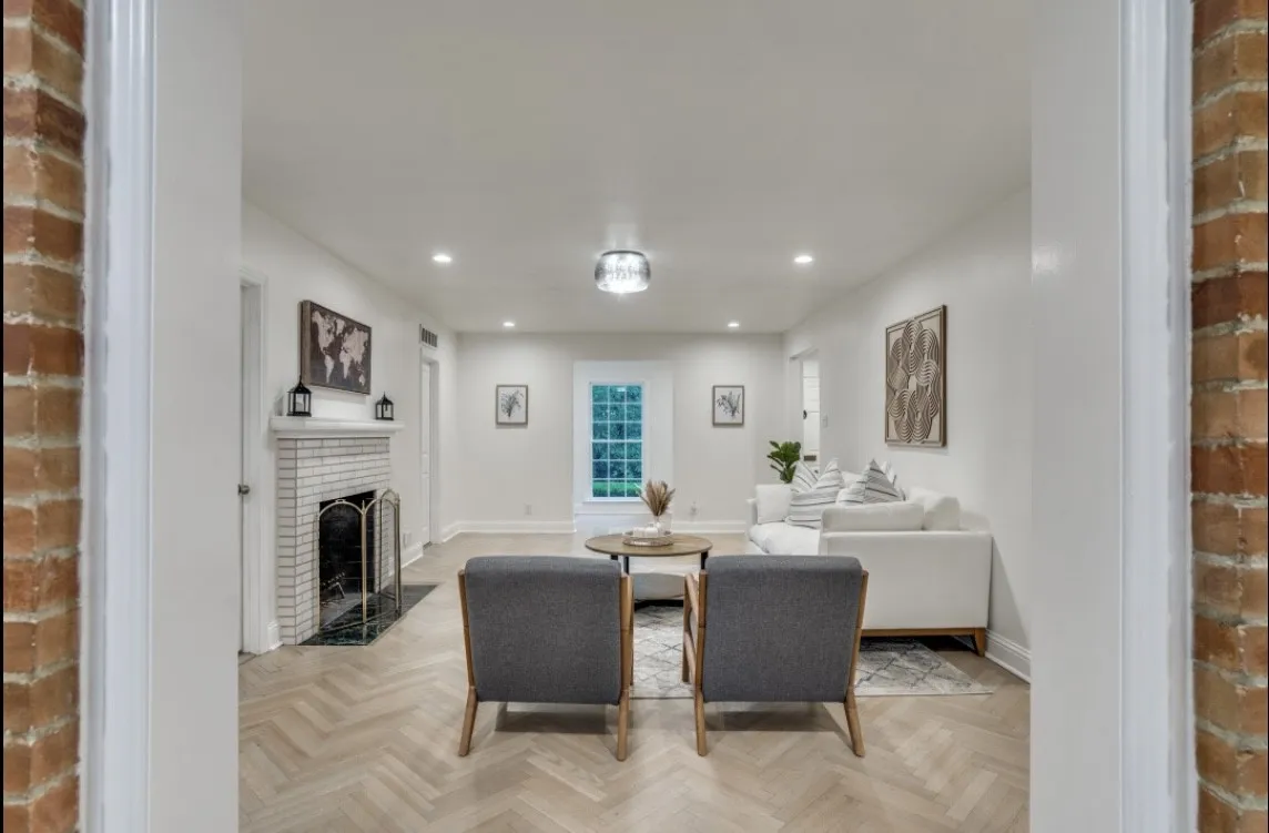 Single Family Residence For Rent in Dallas County , 4804 Alan Dale Lane, Dallas, Texas 75209, 4 Bedroom, 5 Bathroom, 2 Garage spaces, 4,657 Sqft, built in 1938, mls#21353630, Real Estate Agent in Dallas, Homes For Rent in Dallas county, Homes For Rent in Dallas, Realtor in Dallas Texas, Real Estate Brokerage Independent Realty Texas, Luminita Cordes Realtor